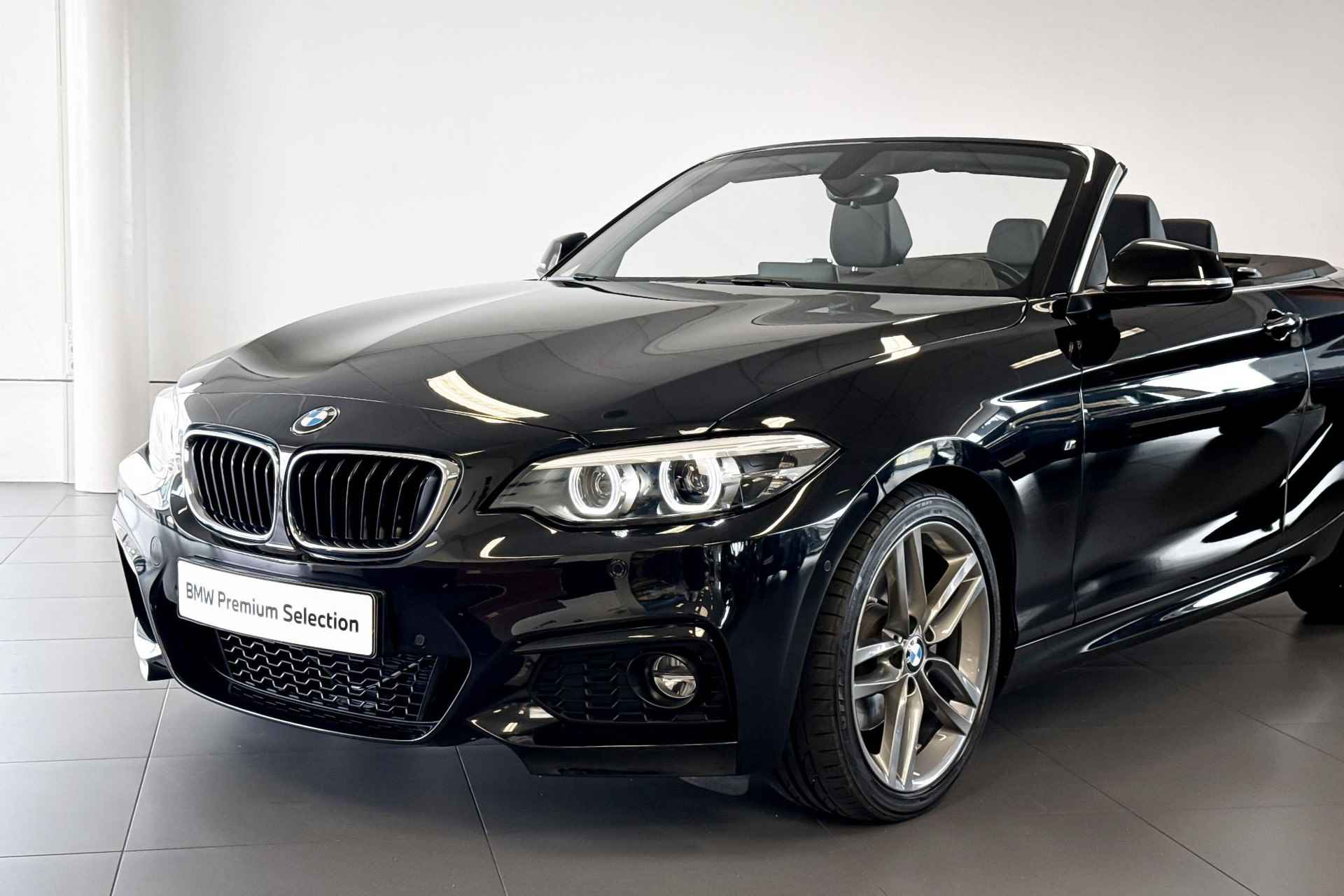 BMW 2 Serie Cabrio 220i High Executive | M Sport | Achteruitrijcamera | Comfort Access | Stoelverwarming | - 21/24