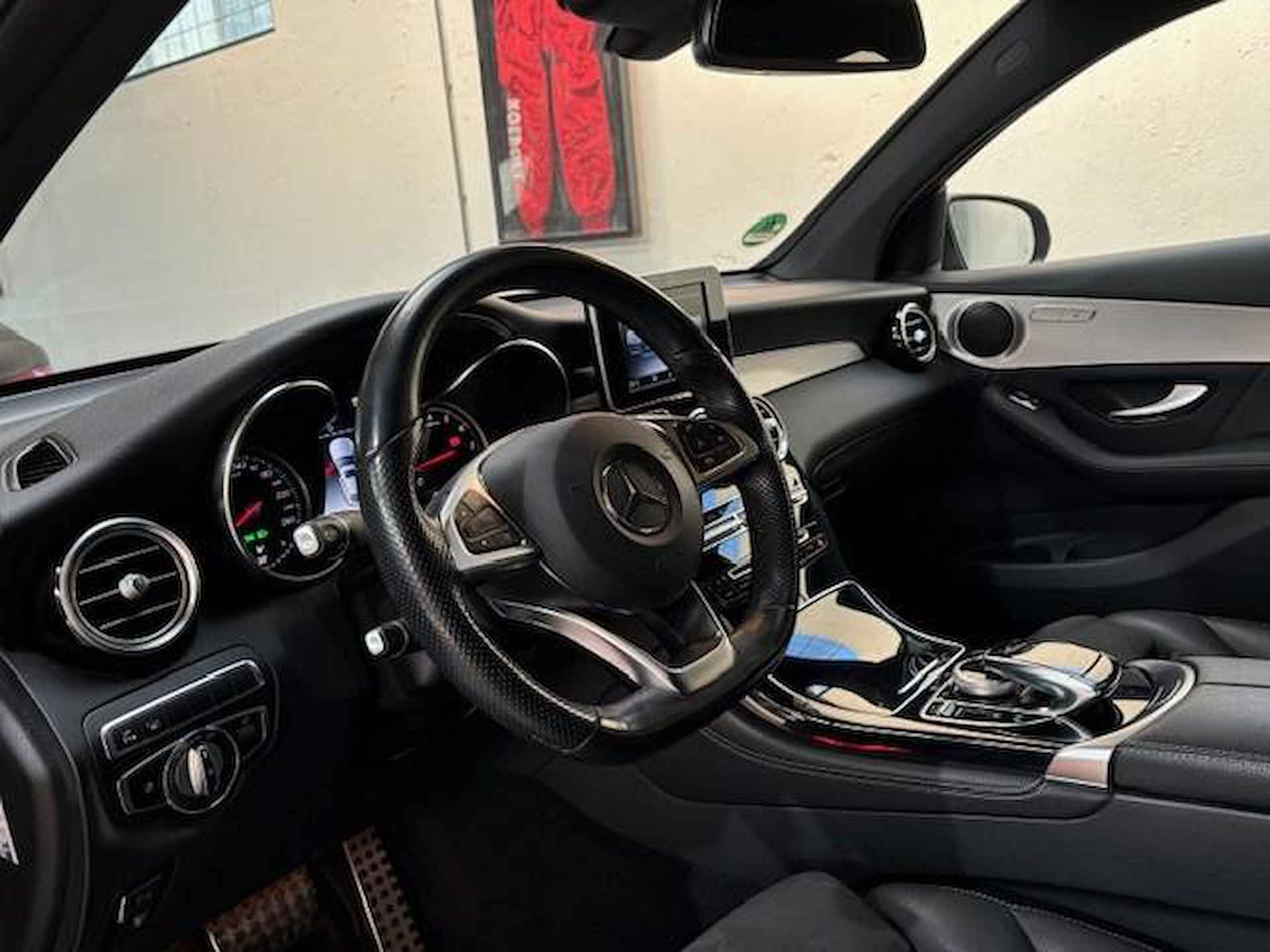 Mercedes-Benz GLC-klasse Coupé 250 4MATIC Business Solution AMG | Dodehoek Asssistent | Head-Up | Schuifdak | Trekhaak | - 6/27