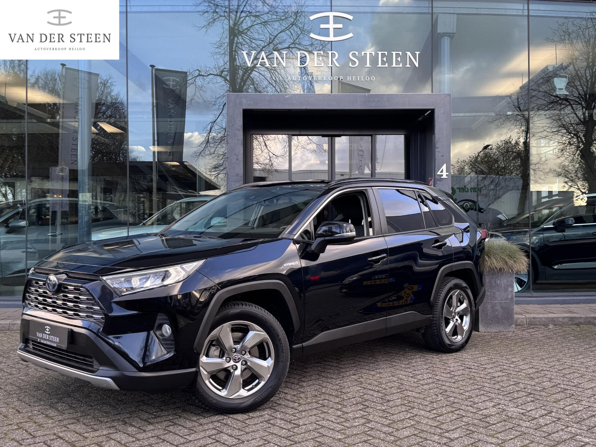 Toyota RAV4 2.5 Hybrid Dynamic Adapt. Cruise | Apple Carplay | Elekt. Achterklep