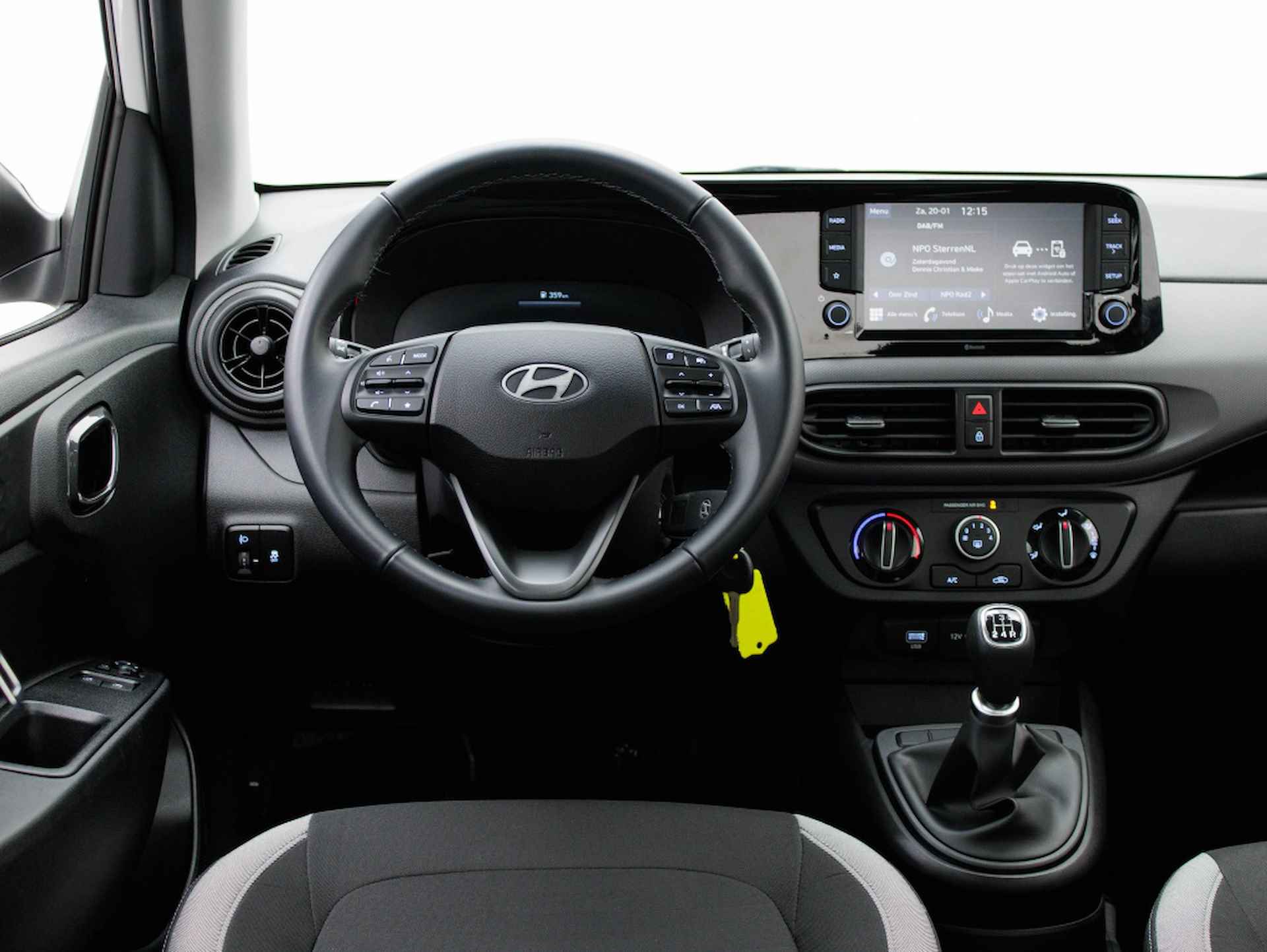 Hyundai i10 1.0 Comfort | Private lease 309 pm | Navi by App - 3/40