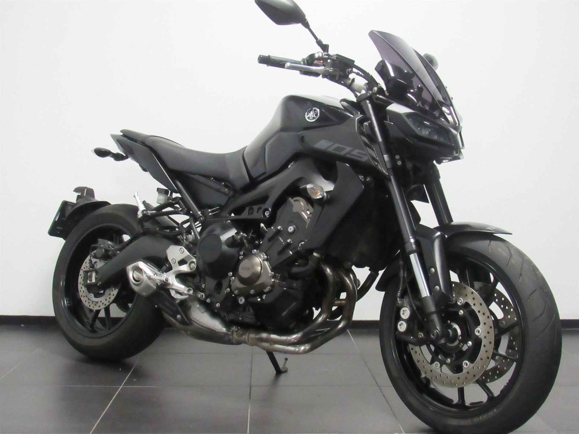 Yamaha MT-09 ABS - 2017 - 2/12