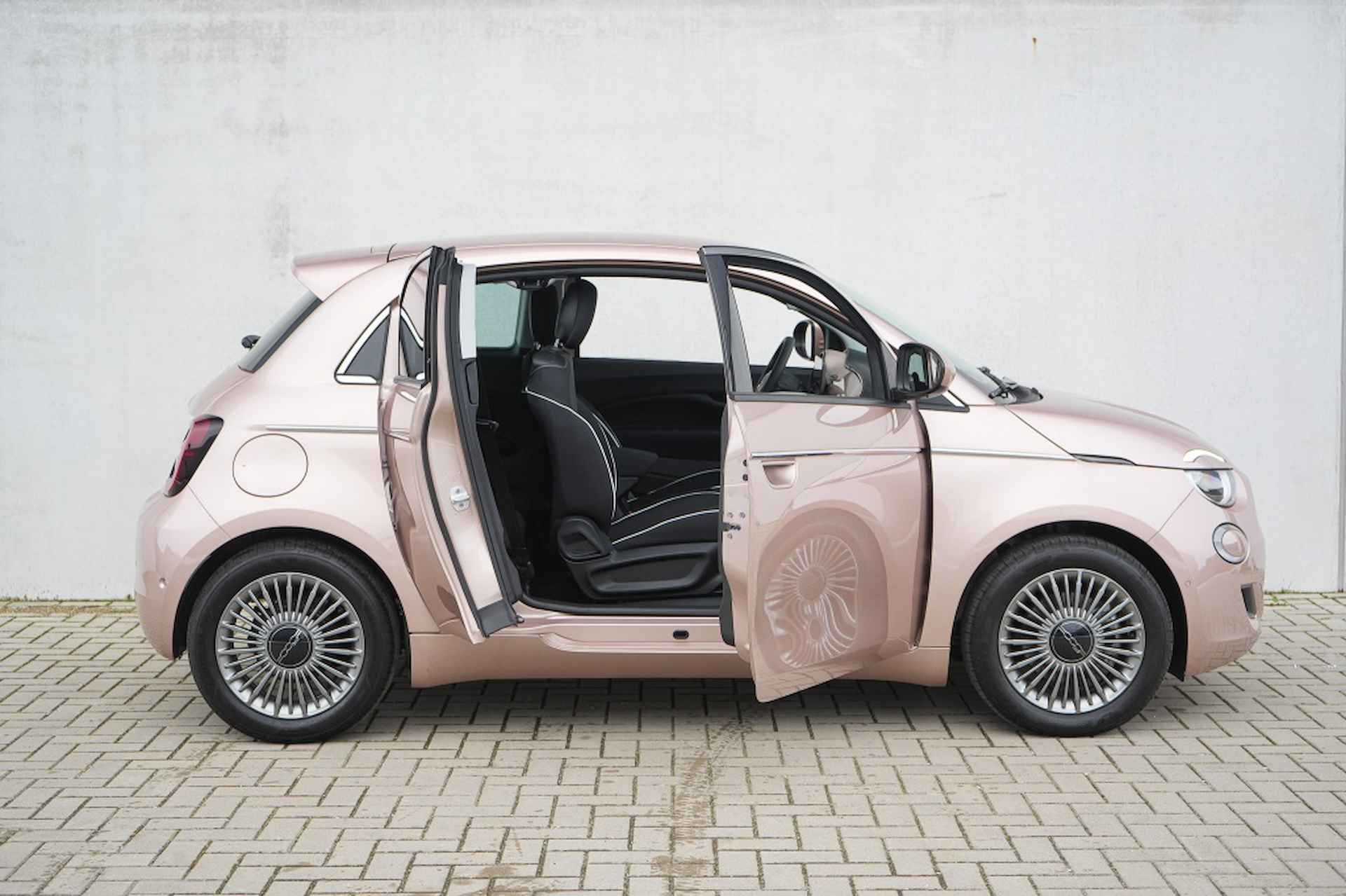 Fiat 500e 3+1 42 kWh | Comfort | Style | 16" | Direct Leverbaar - 13/30