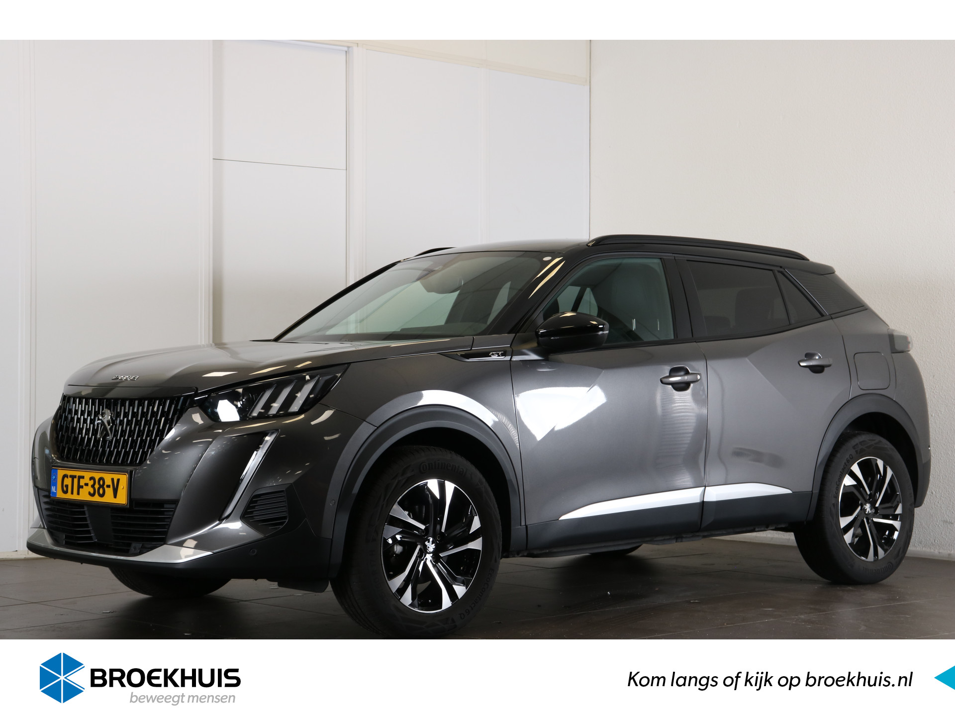 Peugeot 2008 1.2 PureTech GT 130pk Automaat | Navi | Camera | Verwarmde voorstoelen | Parkeerhulp V+A | LMV 17" | Ad. Cruise control | Led koplampen |