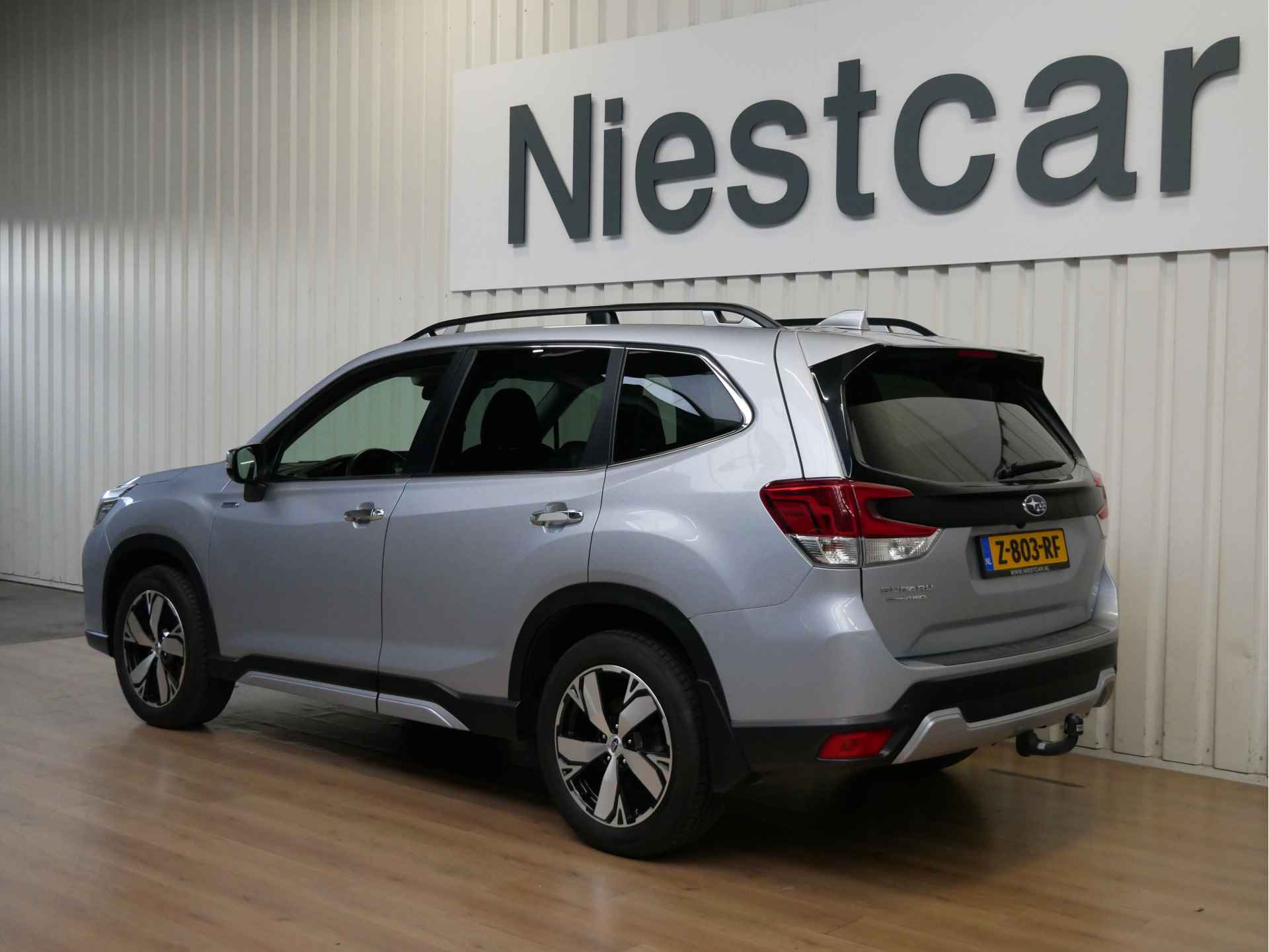 Subaru Forester 2.0i e-BOXER First Edition Eye-Sight / Navigatie / Apple Carplay en android auto - 5/27