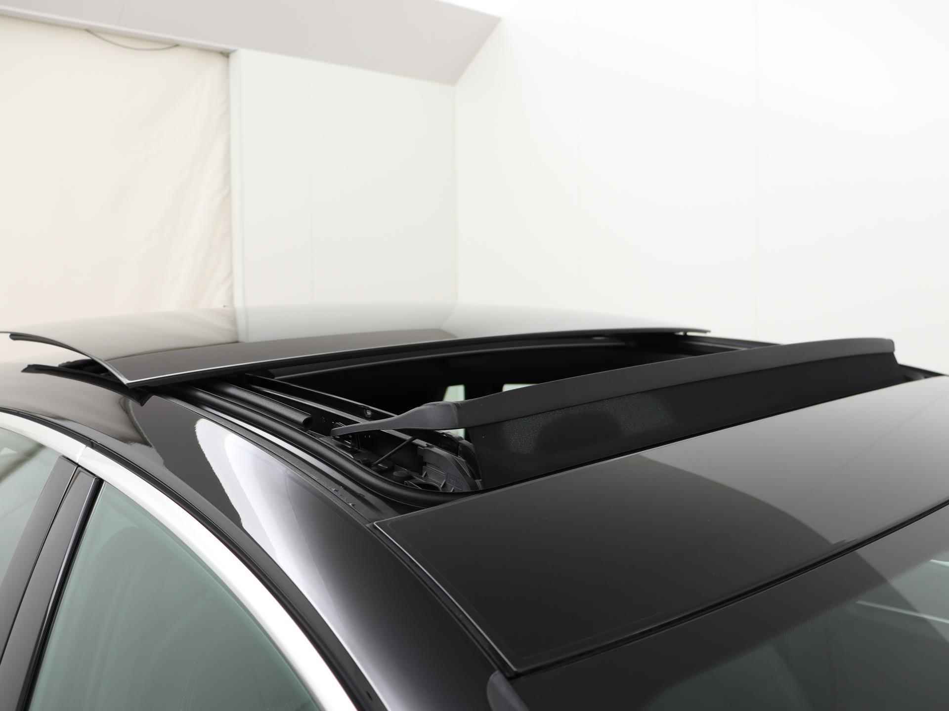 Audi A3 Sportback 30 TFSI 110 PK S edition | S-Line | Panoramadak | Parkeerassistent | Apple CarPlay | Navigatie | - 52/54
