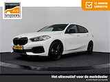 BMW 1-serie 118i Black Optic Sport, 12 MND BOVAG GARANTIE | Navigatie | Keyless | PDC - RIJKLAAR ZONDER MEERPRIJS