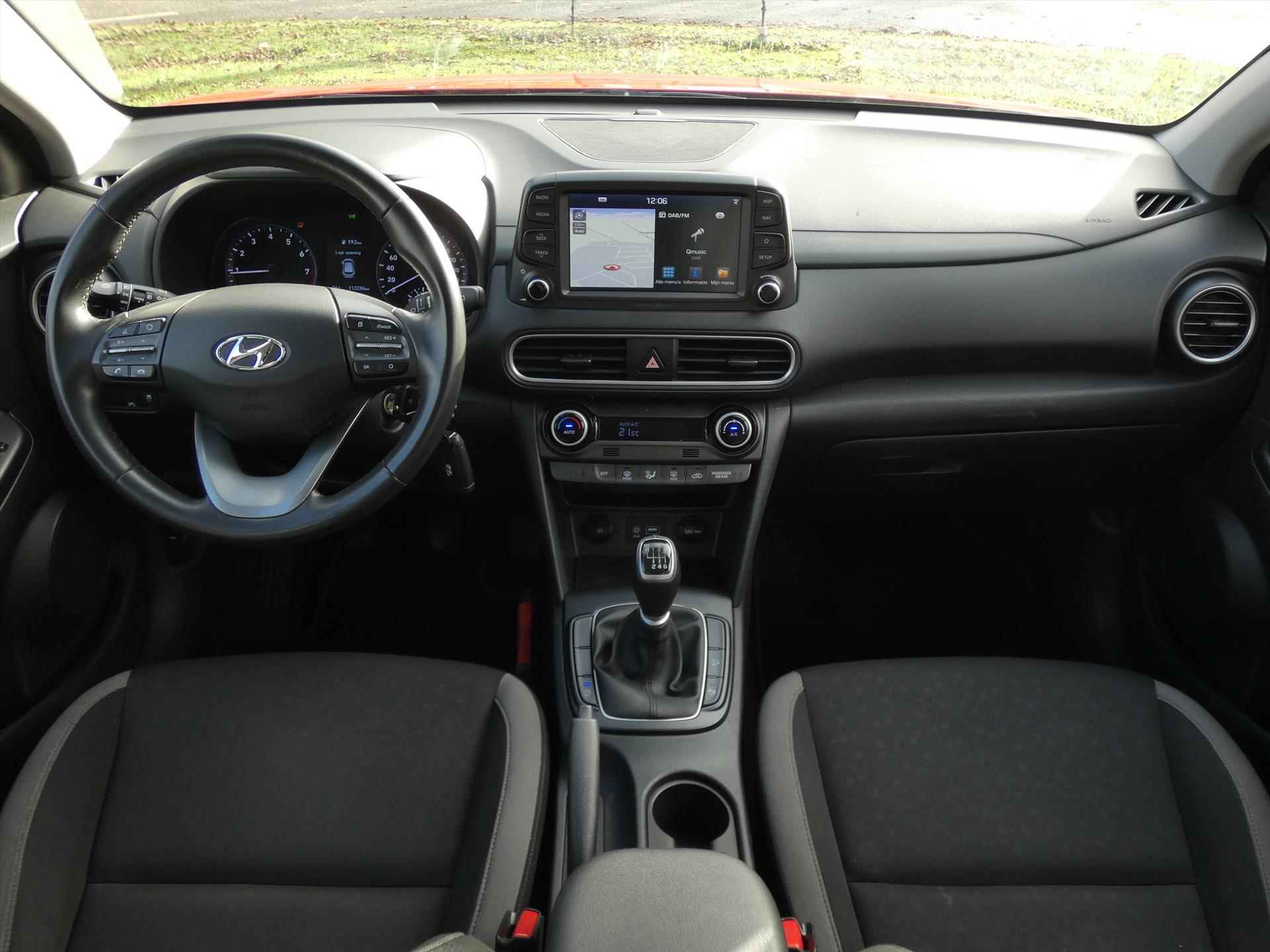 HYUNDAI Kona 1.0 T-GDI 120pk 2WD Comfort | Carplay | Navigatie | Camera | - 3/41