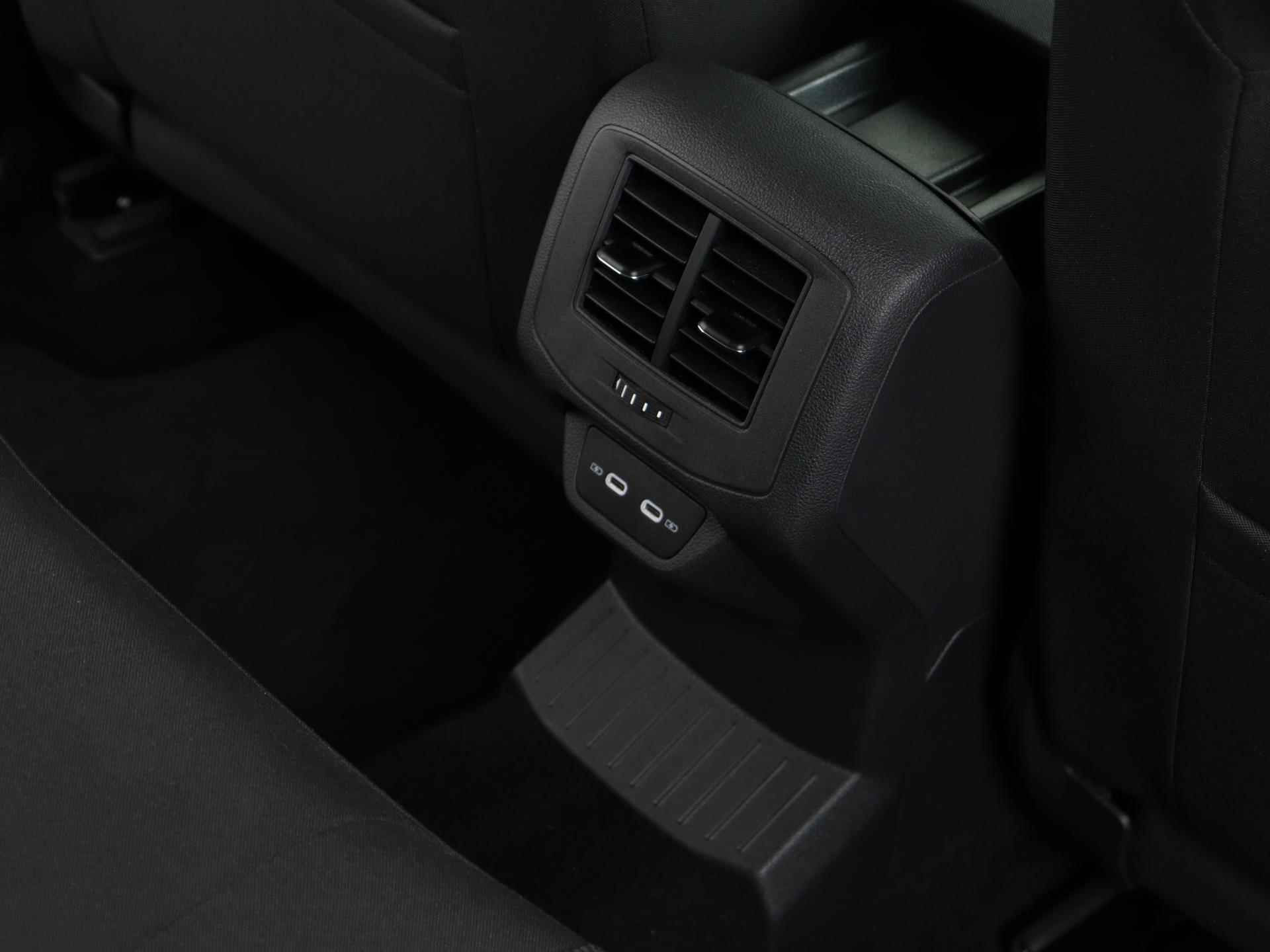 Volkswagen T-Roc 1.0 TSI 110PK Life | Navi via APP | Full-LED | Camera | Apple CarPlay | Keyless  | 16" | Climatronic | - 18/45