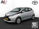 Toyota Aygo 1.0 VVT-i x-play | Airco | Centrale vergrendeling | Bluetooth | Achteruitrijcamera |