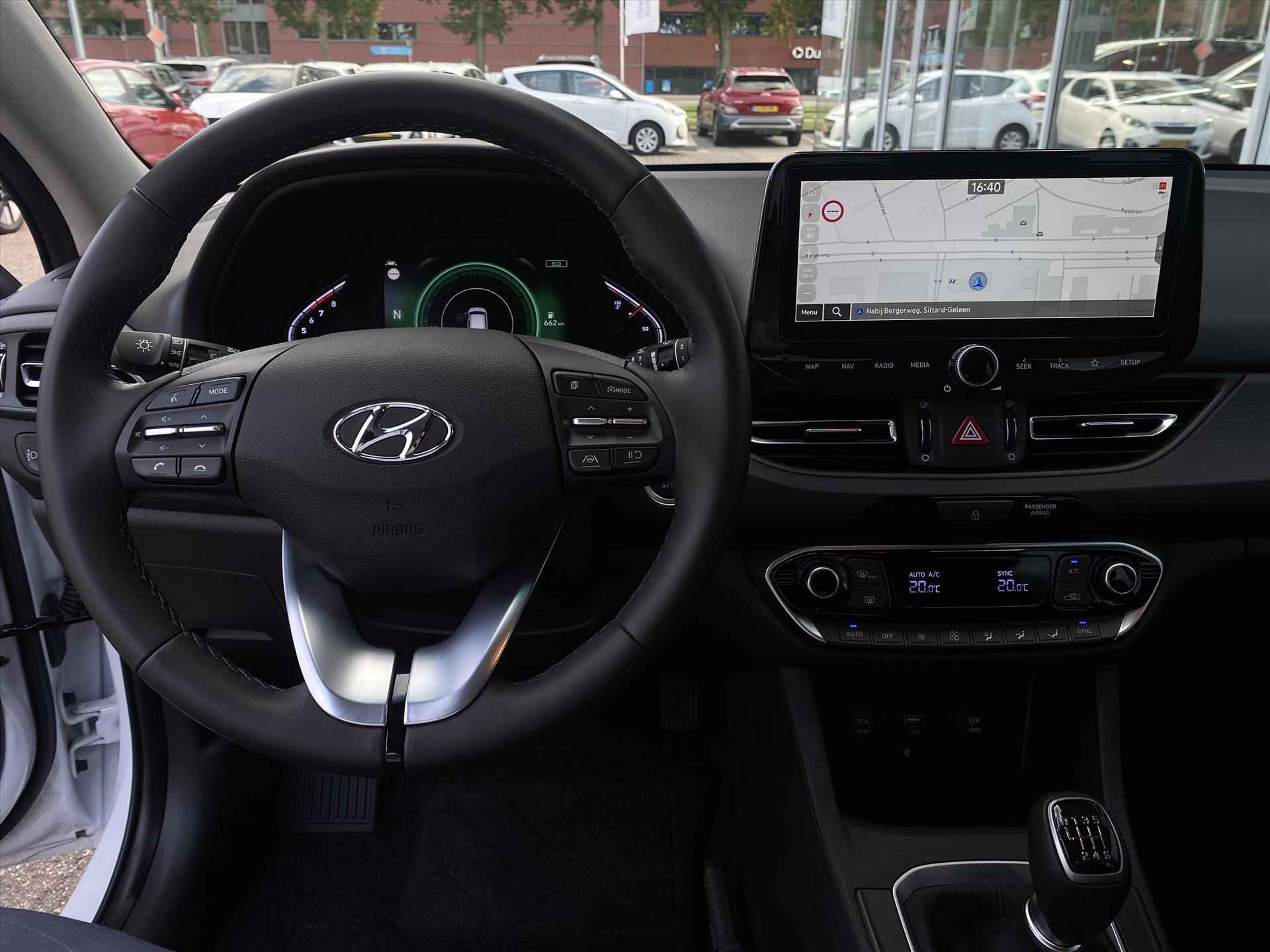 Hyundai I30 Comfort Smart | Navigatie | keyless | Camera I Now or Never deal - 13/27