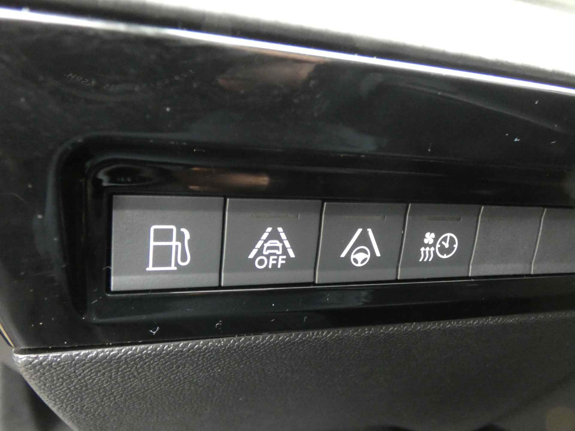 Peugeot 508 SW 1.6 HYbrid Allure Pack Business | Stoel- en Stuurverwarming | Navigatie | Parkeercamera - 20/24