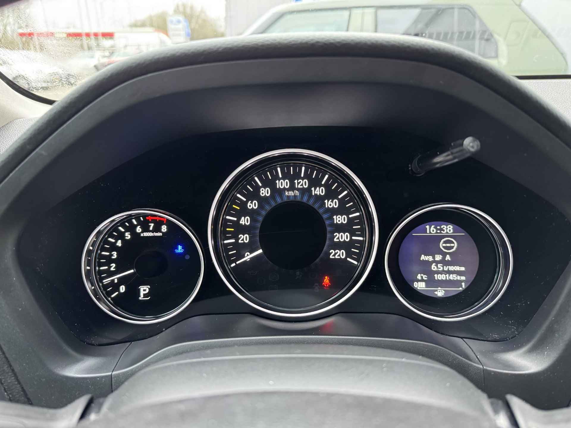 Honda HR-V 1.5 i-VTEC Executive / 1e eig / Dealeronderhouden / Pano dak / Navigatie / - 21/36