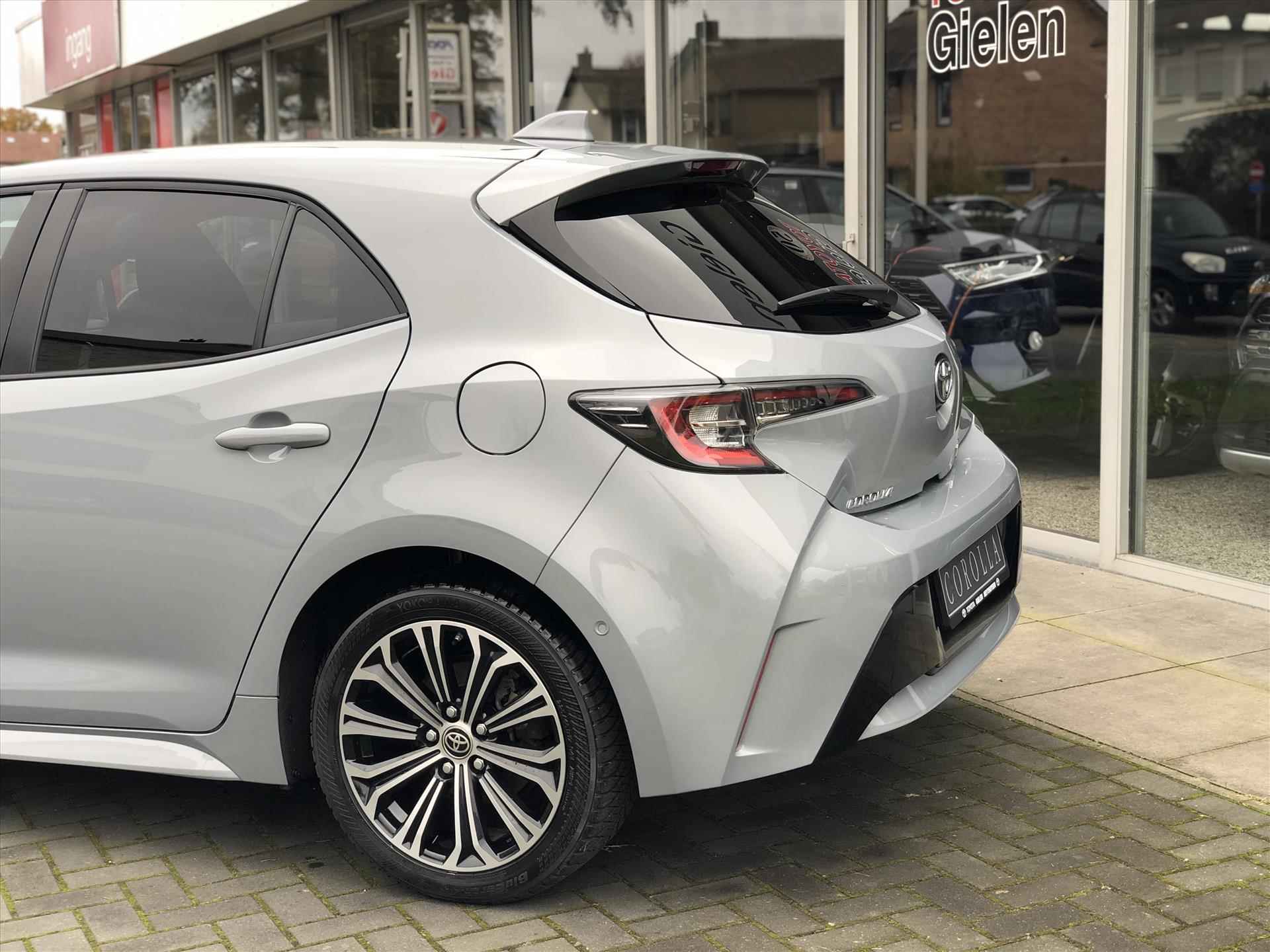 Toyota Corolla 1.8 Hybrid Style | Dodehoekherkenning, Nieuwe multimedia, Parkeersensoren, CarPlay, Stoel + Stuurverwarming - 7/35