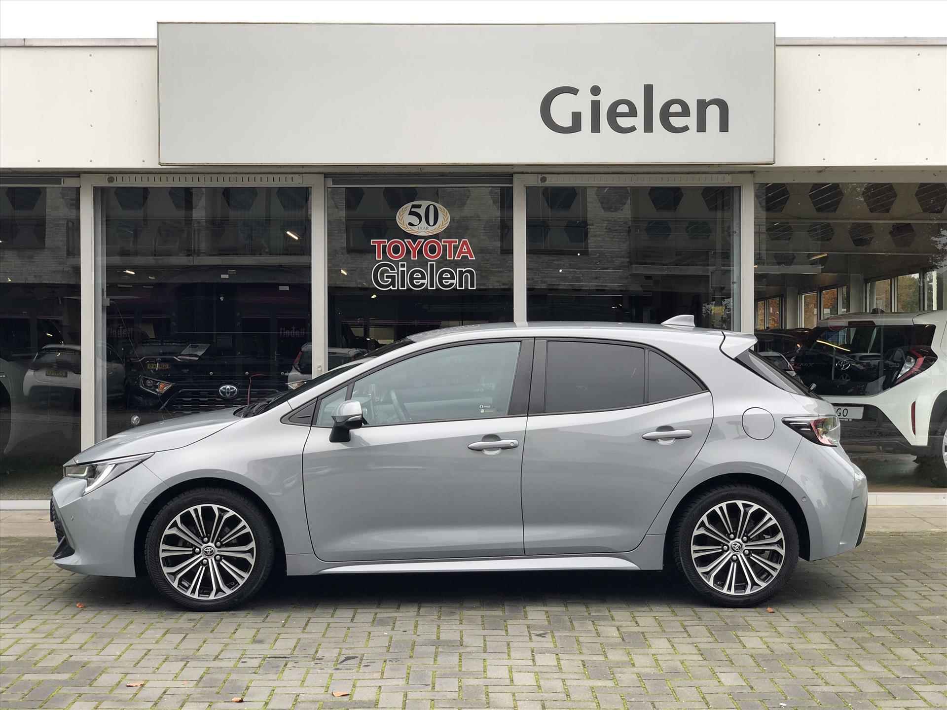 Toyota Corolla 1.8 Hybrid Style | Dodehoekherkenning, Nieuwe multimedia, Parkeersensoren, CarPlay, Stoel + Stuurverwarming - 11/35