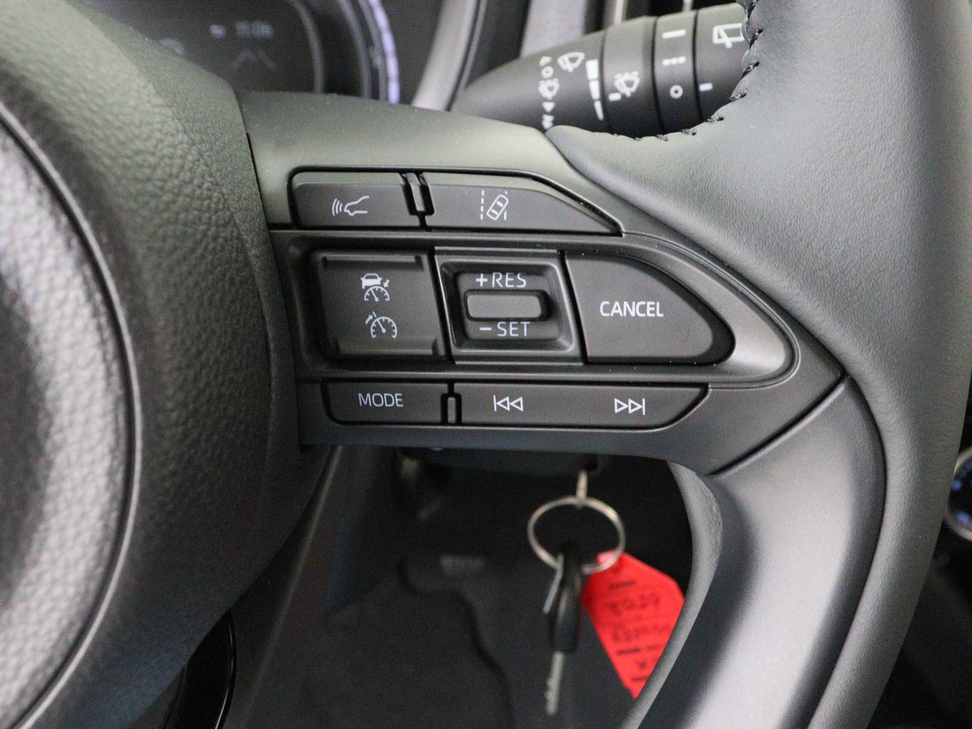 Toyota Aygo X 1.0 VVT-i MT play *demo | Airco | Camera | Cruise Control/Adaptive | Apple CarPlay/Android Auto | - 17/33