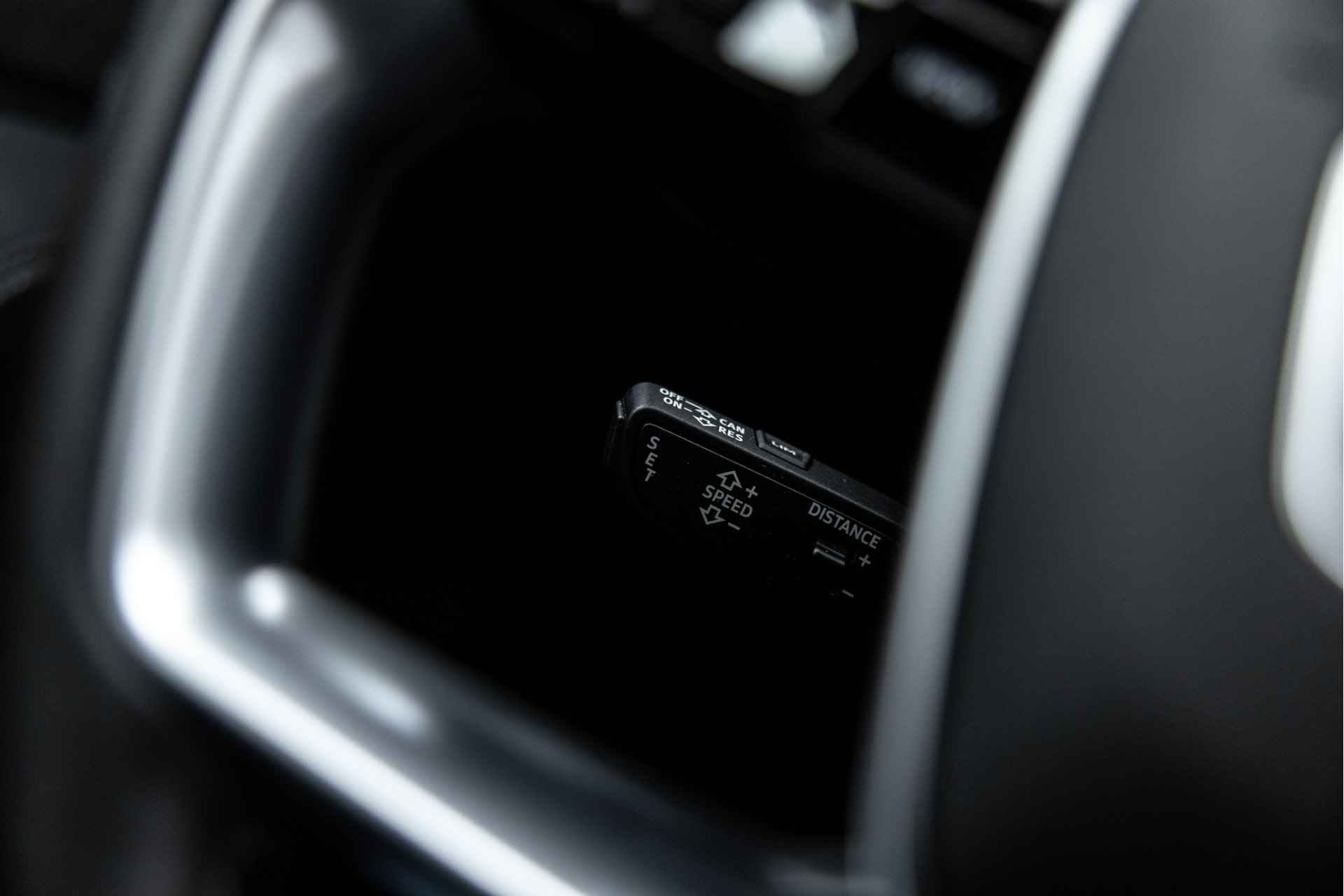 Audi e-tron Sportback 55 quattro S edition 95 kWh | Pano | RS Zetels | Head-Up | ACC - 25/66