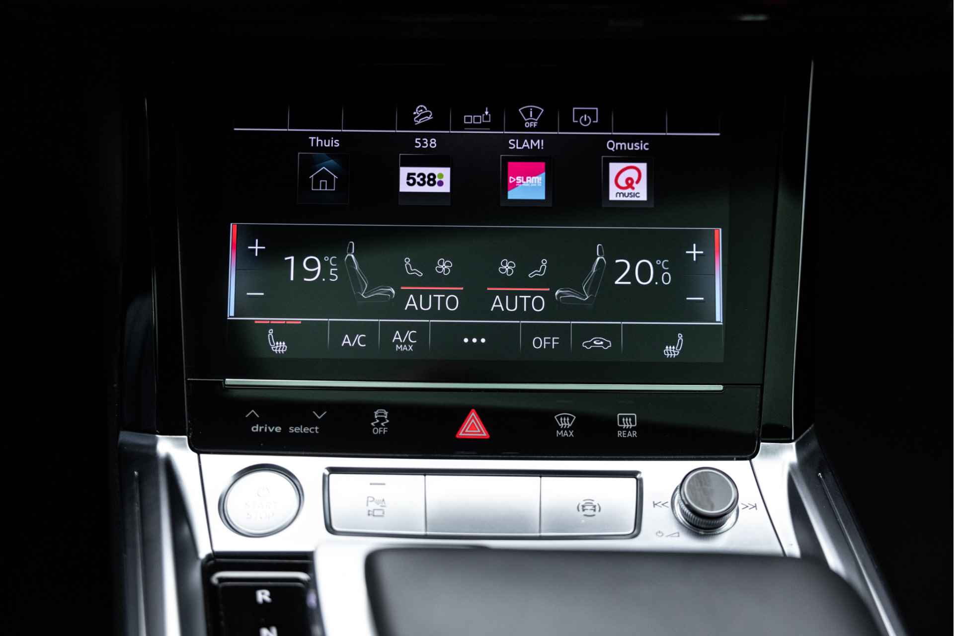 Audi e-tron Sportback 55 quattro S edition 95 kWh | Pano | RS Zetels | Head-Up | ACC - 63/66