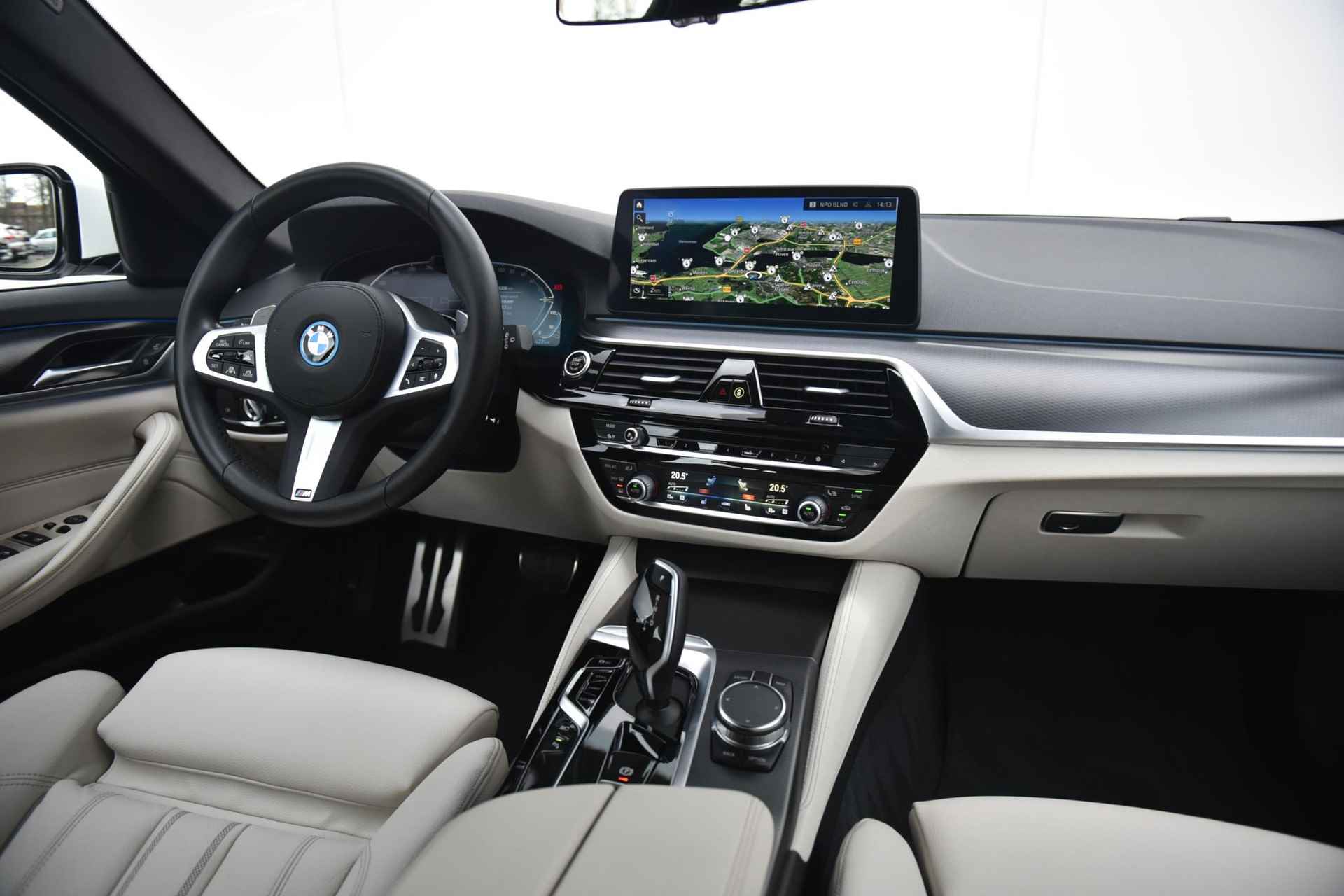 BMW 5 Serie Touring 530e Business Edition Plus M Sportpakket - 13/30