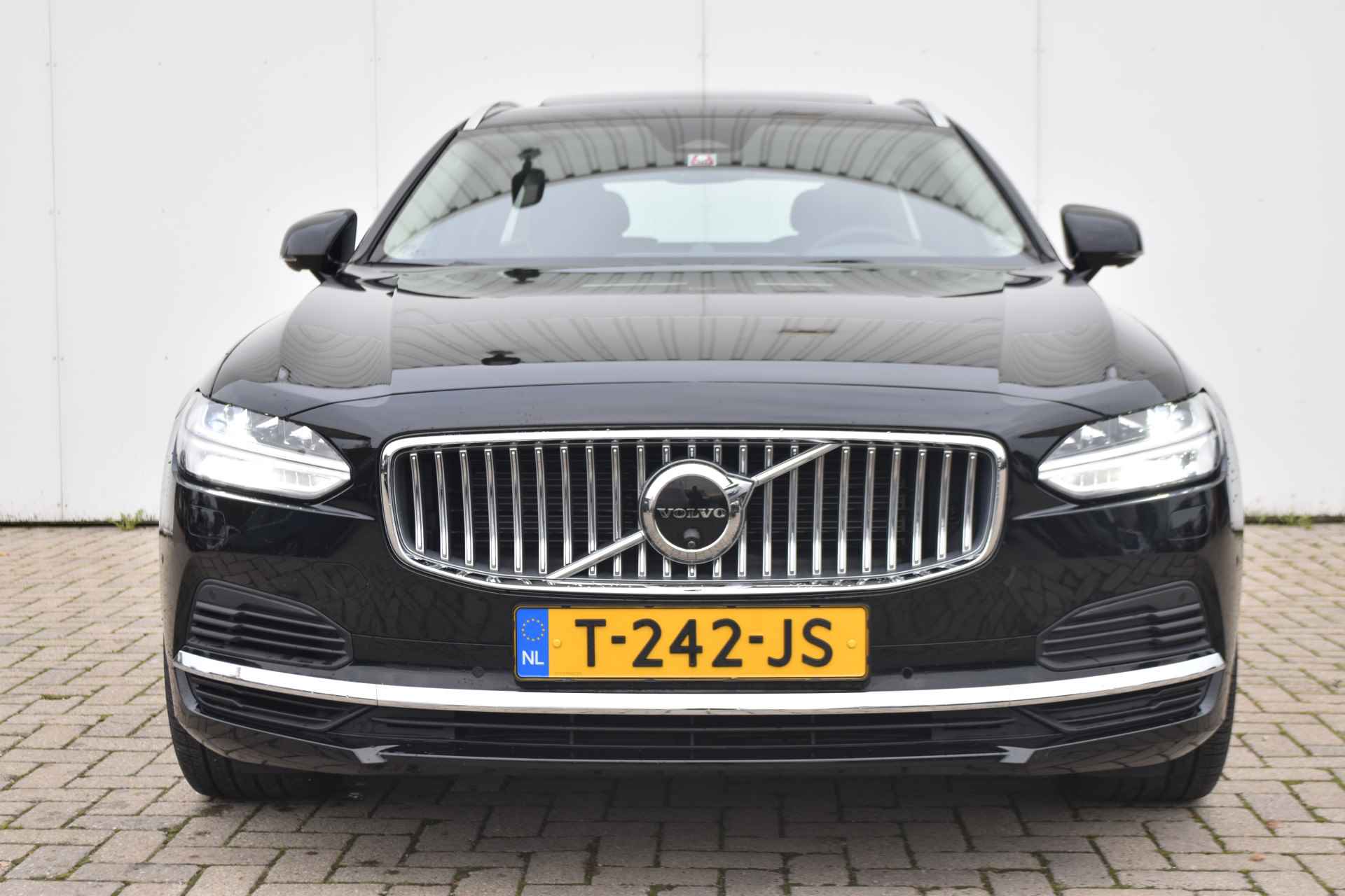 Volvo V90 T6 Recharge AWD Ultimate Bright #Bowers&Wilkins #Luchtvering #Massage - 3/47