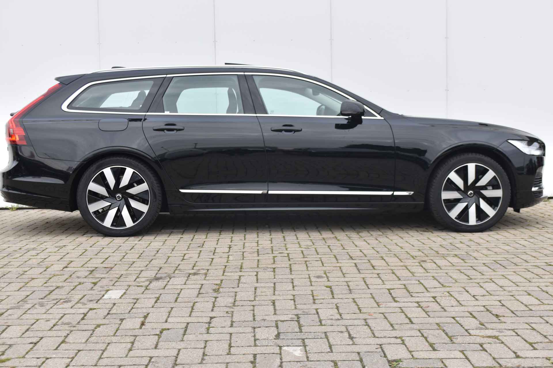 Volvo V90 T6 Recharge AWD Ultimate Bright #Bowers&Wilkins #Luchtvering #Massage - 5/47