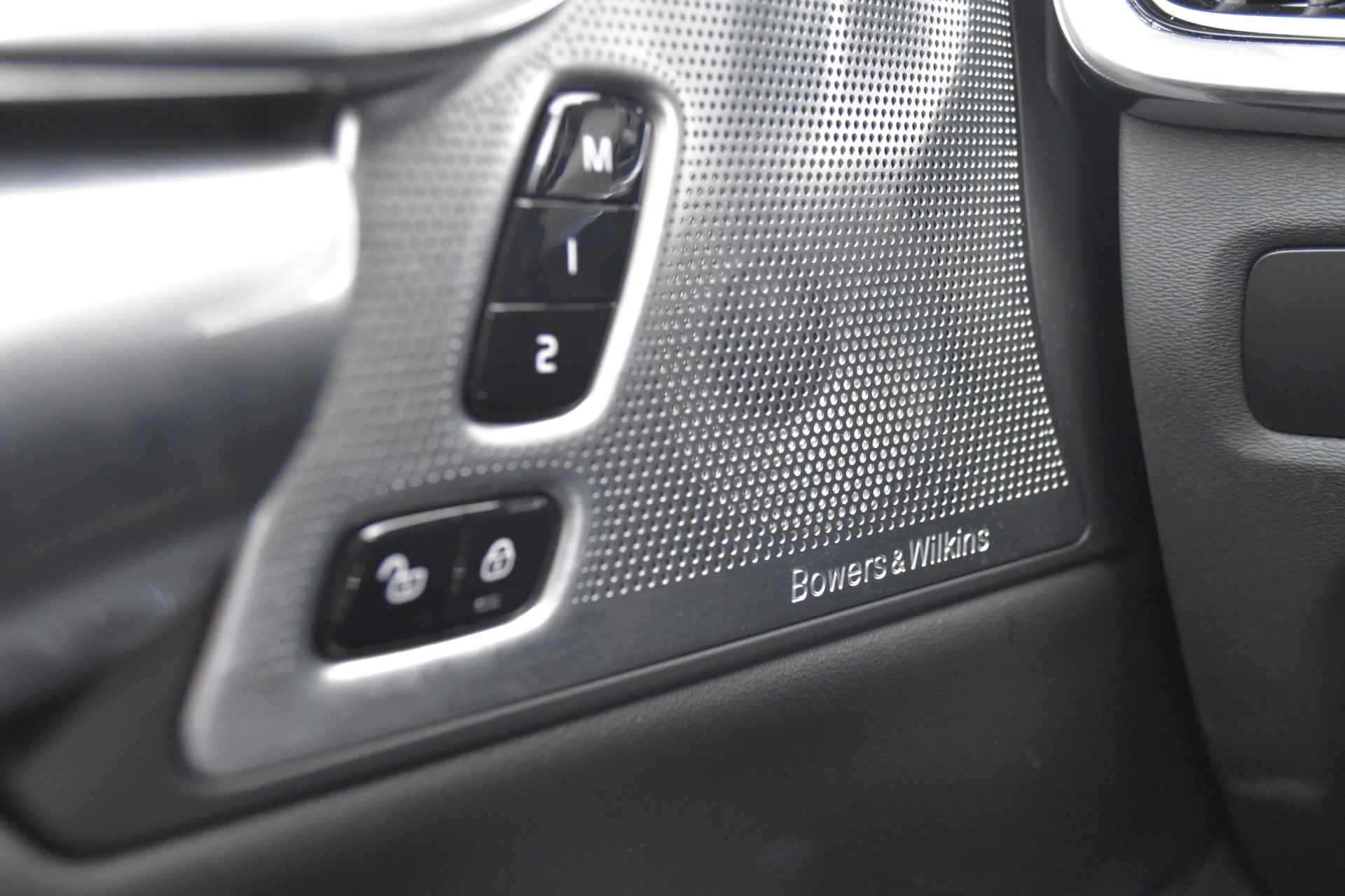 Volvo V90 T6 Recharge AWD Ultimate Bright #Bowers&Wilkins #Luchtvering #Massage - 21/47