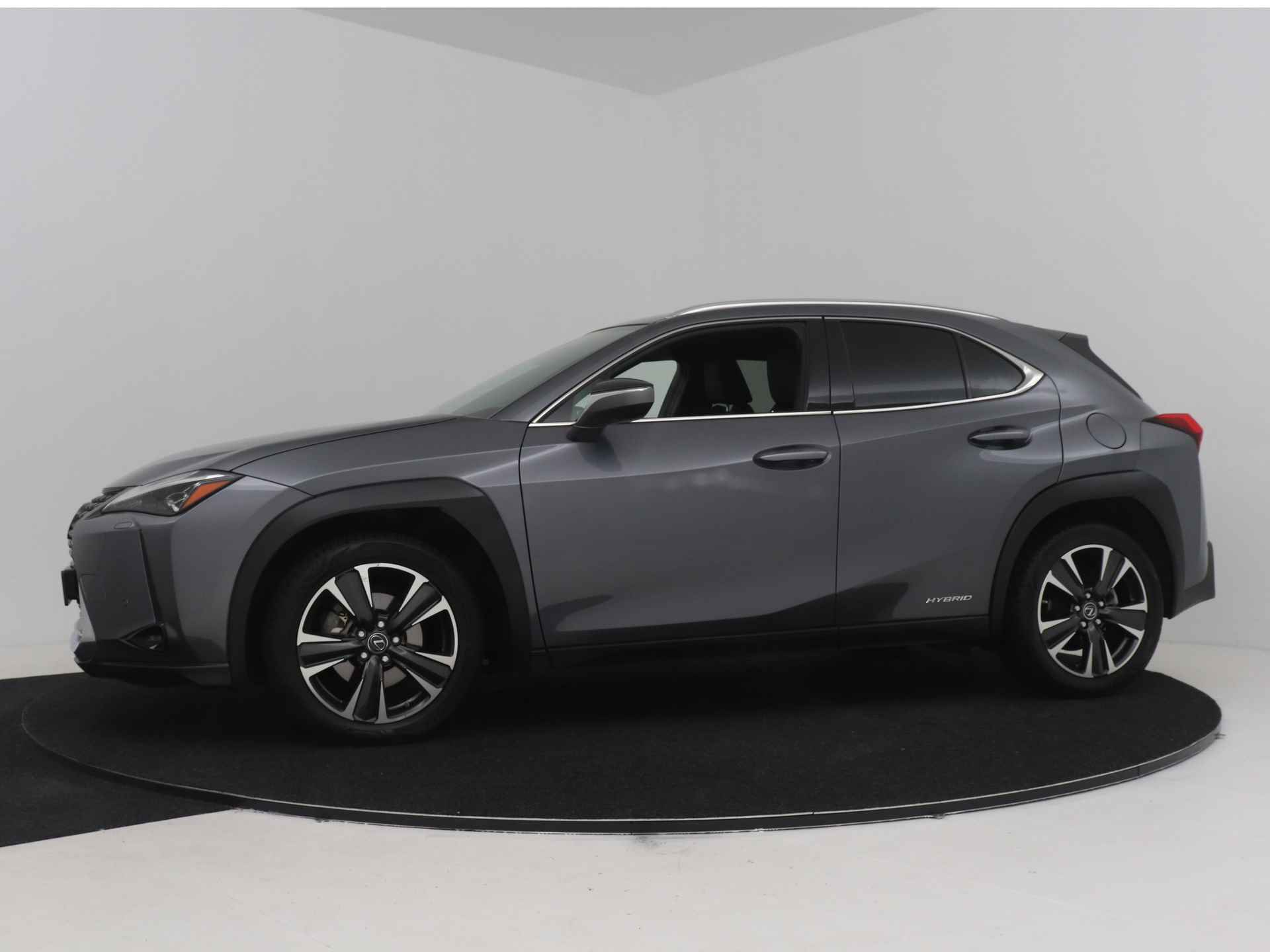 Lexus UX 250h Executive Line | President Pack | Mark Levinson | Triple LED | Stoelverwarming en -ventilatie | Head-up Display | - 4/47