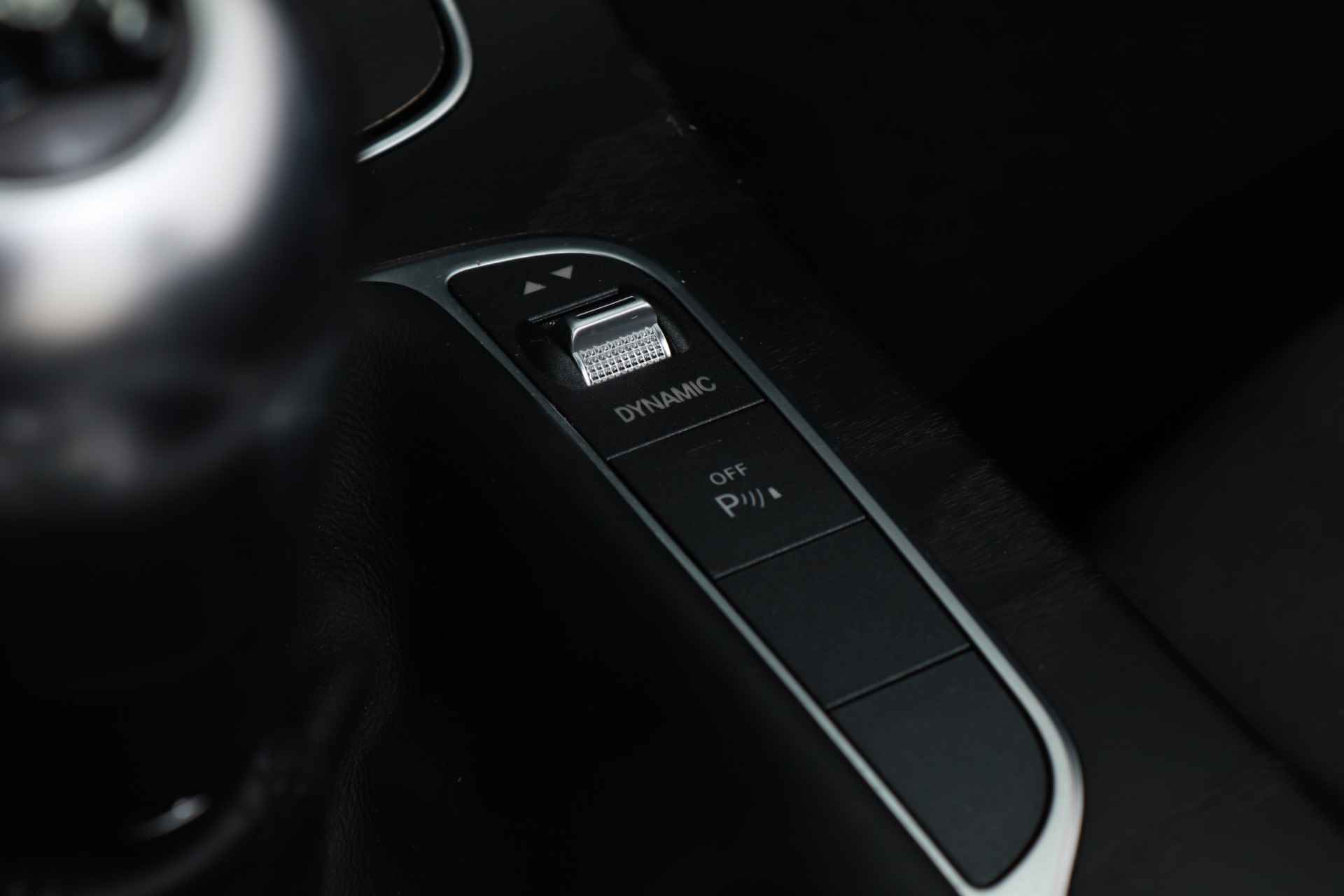 Mercedes-Benz C-Klasse Cabrio 180 AMG PREMIUM PLUS | Navi | Camera | Nekverwarming | Airscarf - 22/47