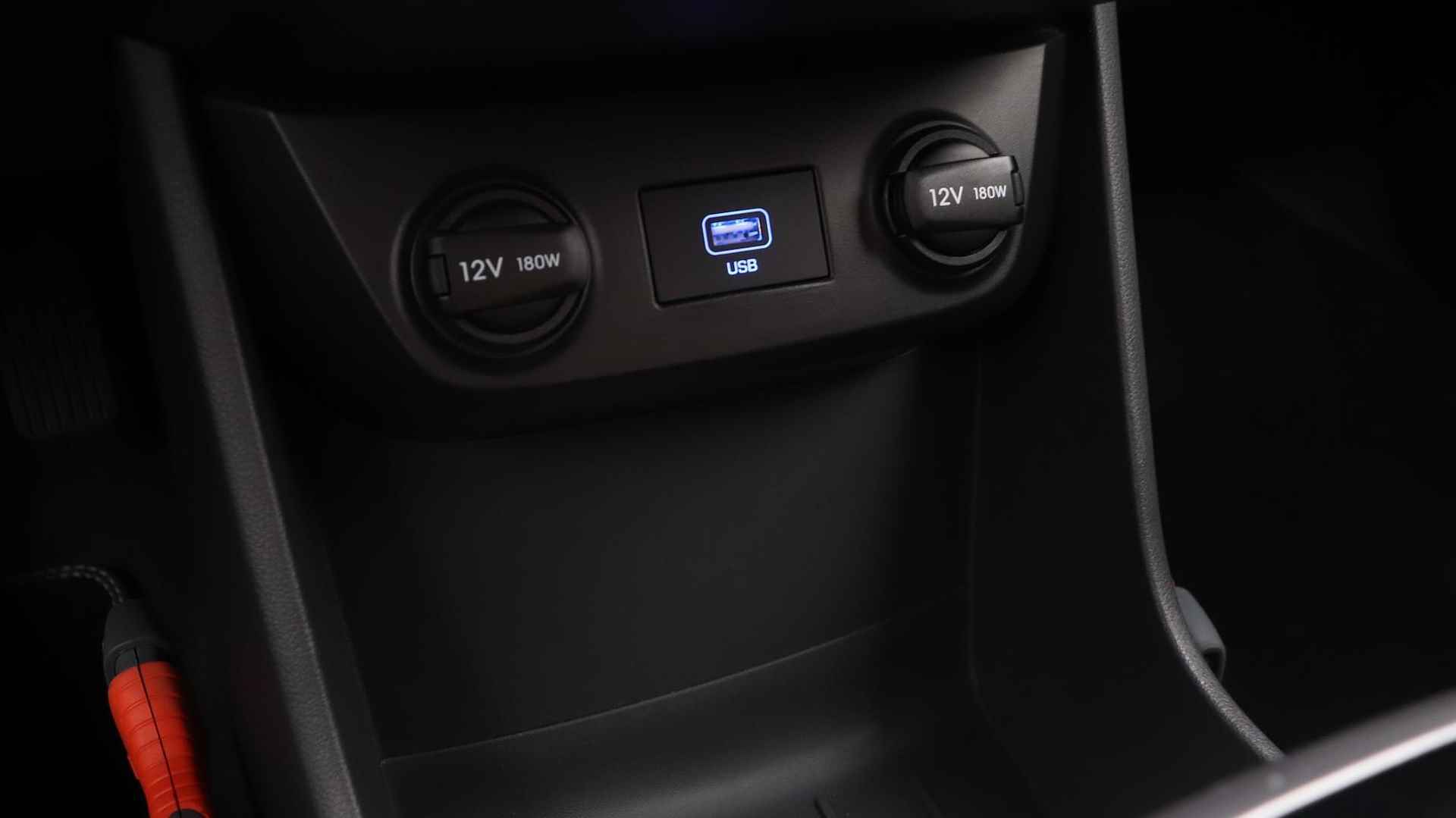 Hyundai IONIQ Comfort EV | Rijklaarprijs! | € 2.000,= Subsidie! | Nieuwe model met 311km WLPT! 38.3 kWh | Adaptive Cruise Control | Navigatie | Inclusief 36 mnd Garantie! | - 34/38