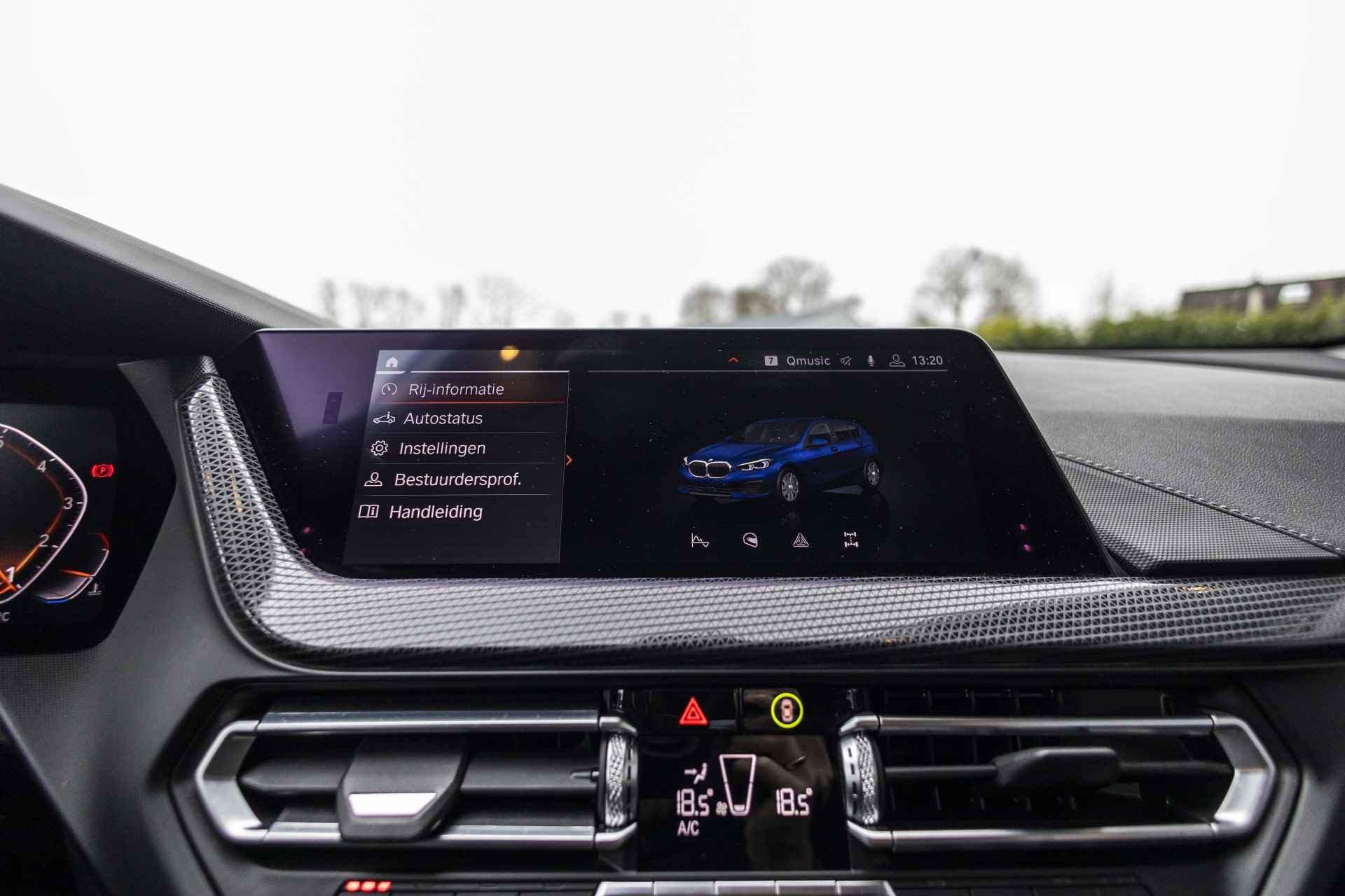 BMW 1-serie 118i Executive Edition | NL Auto | Carplay | LED| Stoelverw. - 28/38