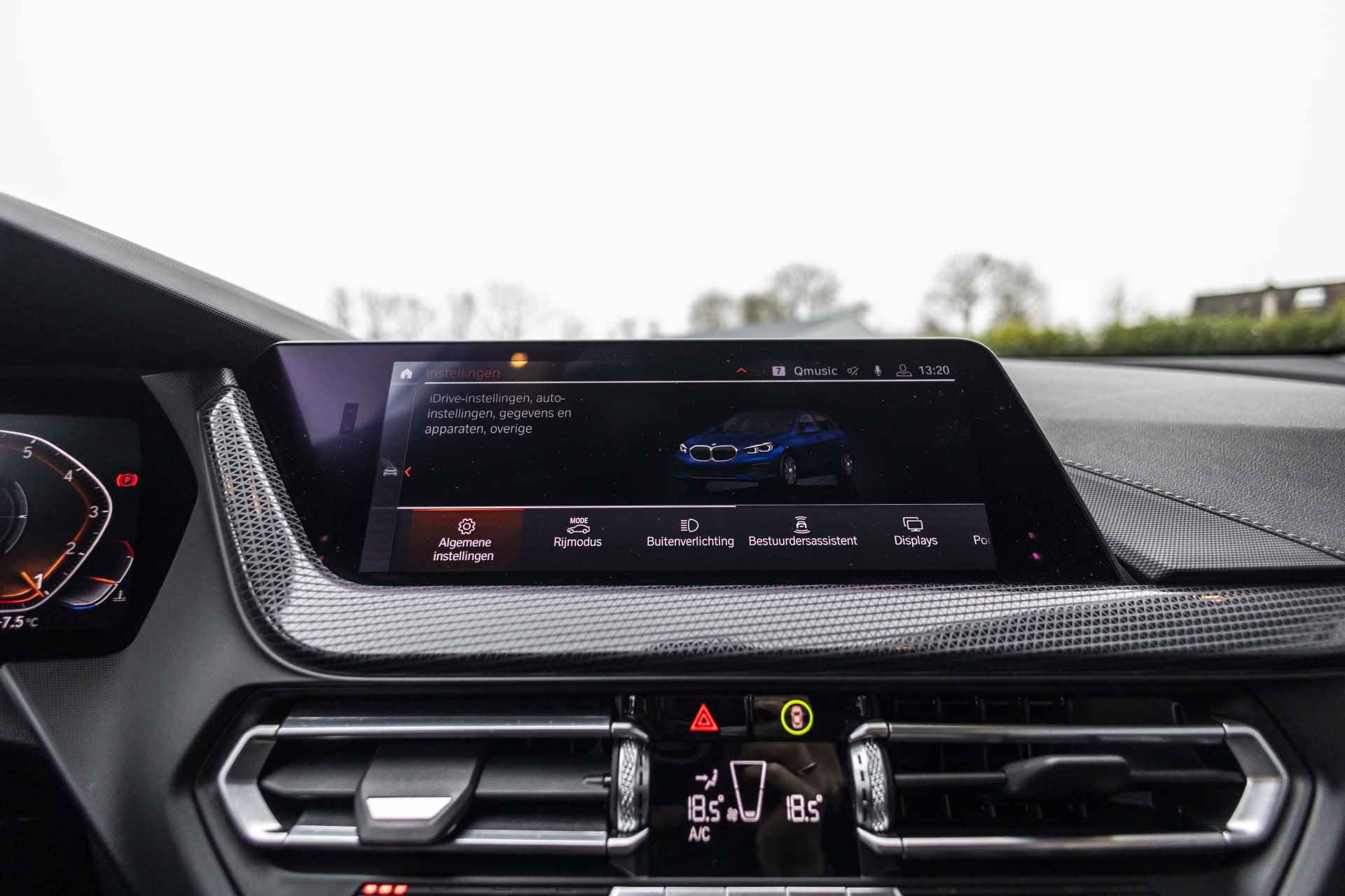 BMW 1-serie 118i Executive Edition | NL Auto | Carplay | LED| Stoelverw. - 29/38