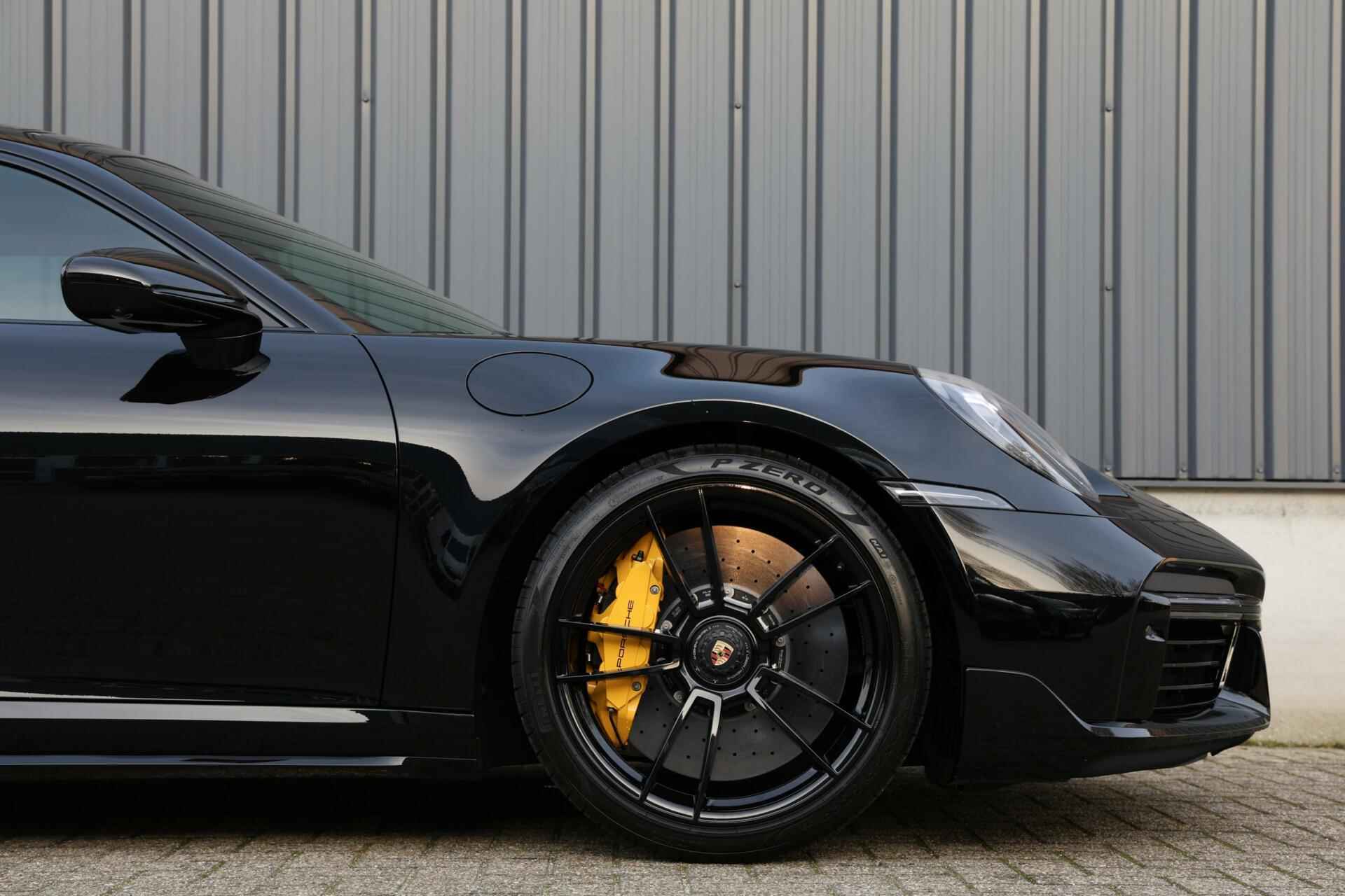 Porsche 911 3.8 Turbo S|Ceramic|Lift|Approved|Akrapovic|Xpel|Surround - 13/49