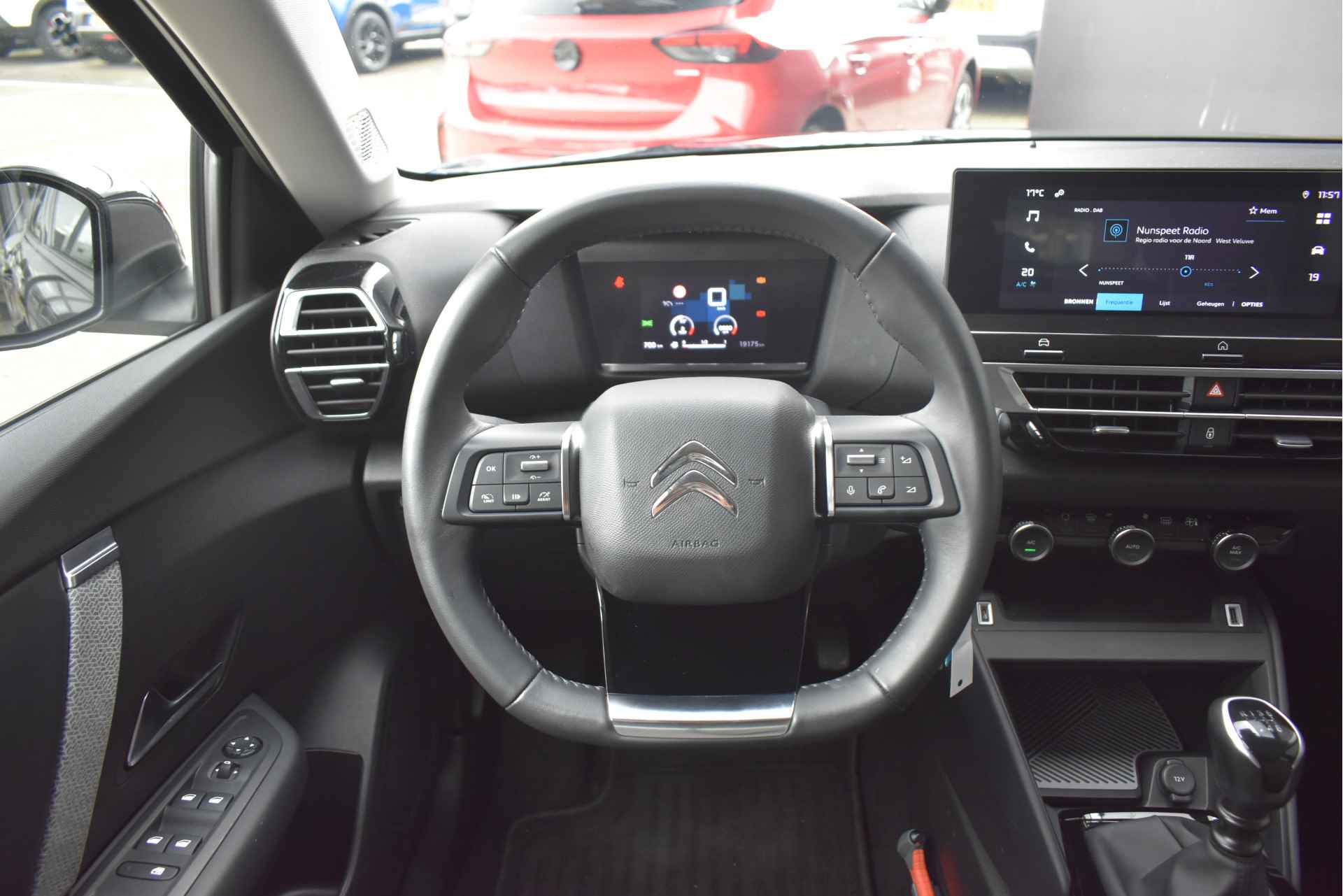 Citroën C4 1.2 Puretech Feel 100pk | Navigatie by App | AllSeason | Full-LED | Climate Control | Parkeersensoren | Cruise Control | !! - 12/42