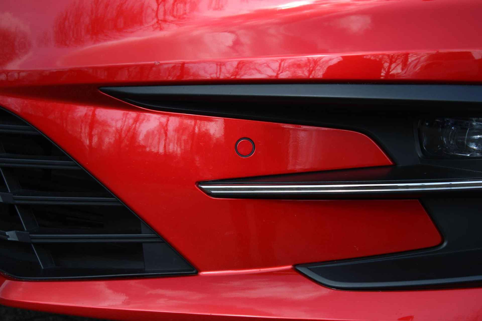 Renault Mégane 1.3 TCe 140 EDC Intens AUTOMAAT | NAVI | CLIMA | PARKEERSENSOREN | ALL SEASON BANDEN | - 6/38