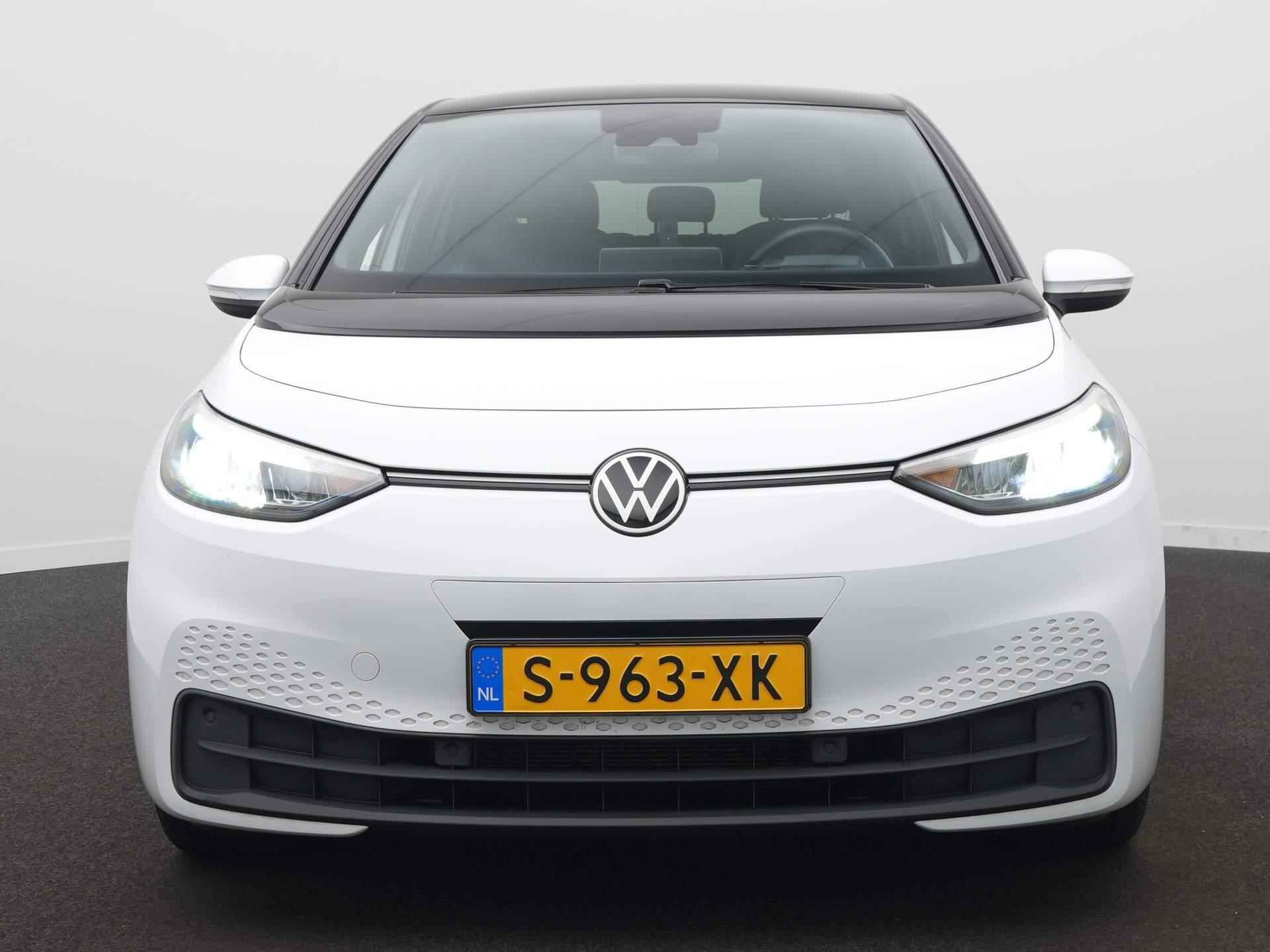 Volkswagen ID.3 Pro Edition Advantage 58 kWh / Camera / Adap. Cruise / Sfeerverlichting / 18Inch - 2/54