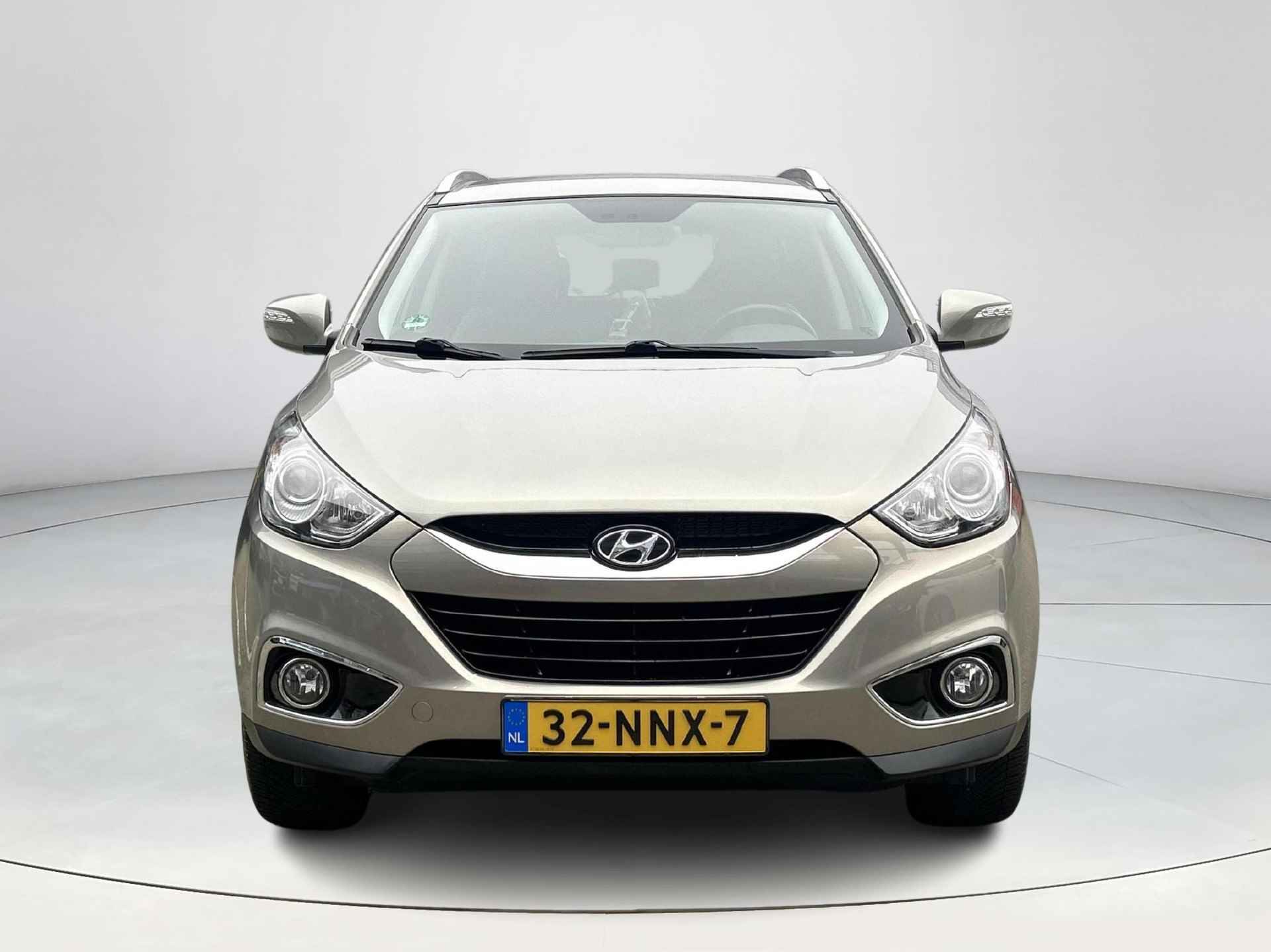 Hyundai ix35 2.0i Style Automaat | Rijklaarprijs! | Navi | Trekhaak 1.600kg | Climate Control | Cruise Control | Inclusief 12 mnd Bovag-Garantie! | - 9/20