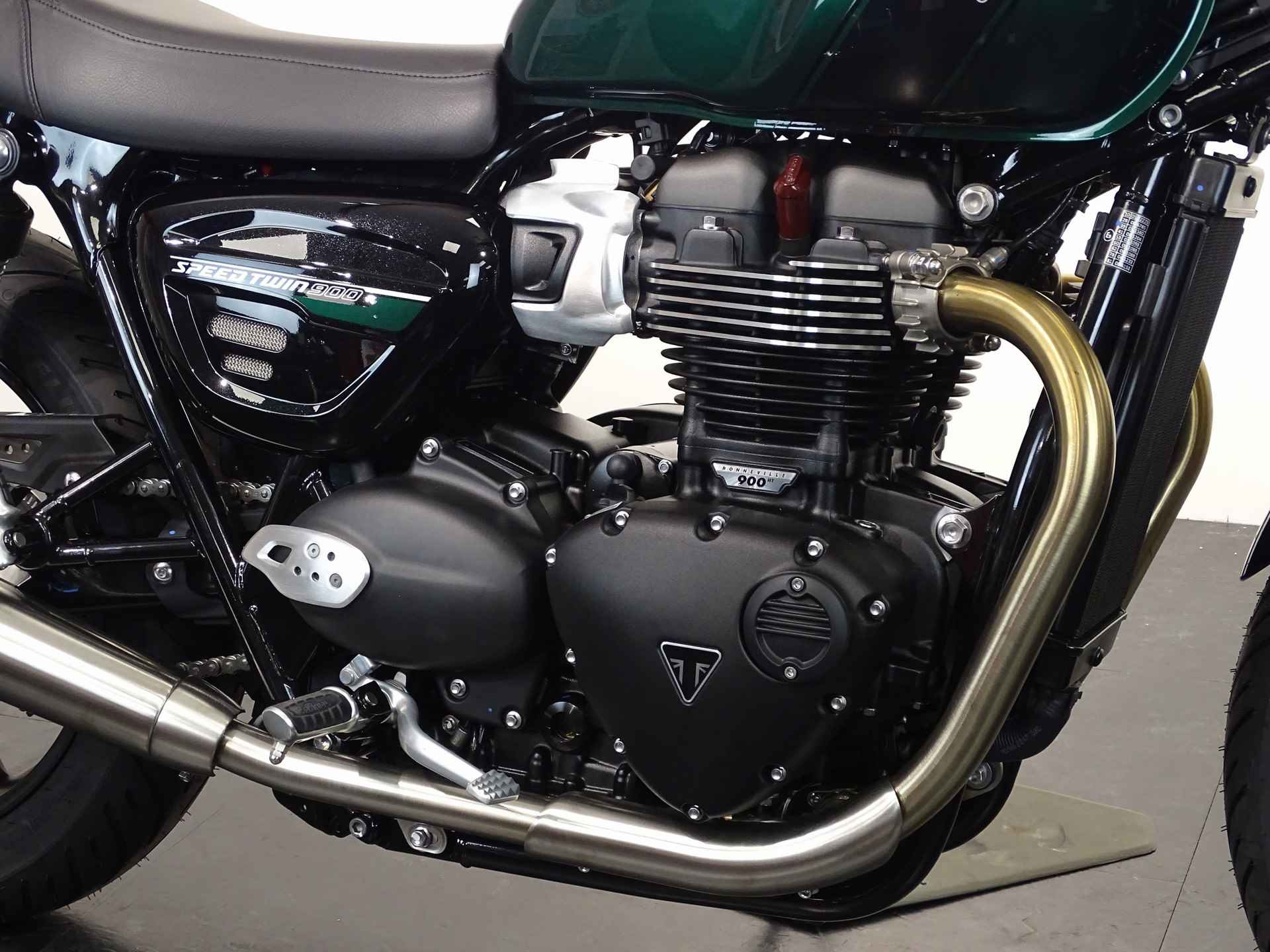 Triumph SPEED TWIN 900 - 5/12