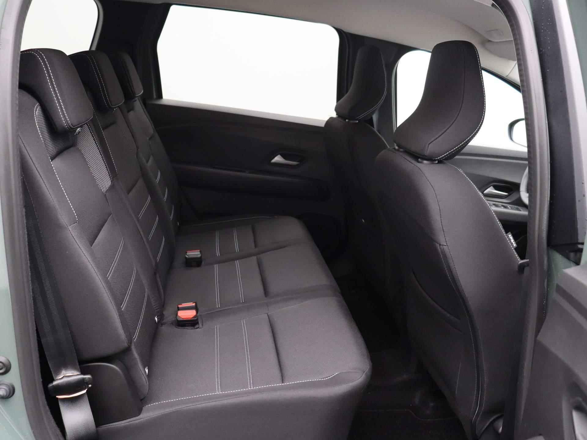 Dacia Jogger TCe 110pk Expression 7p. | 7 Zitplaatsen | Achteruitrijcamera | Apple Carplay | Android Auto | - 8/44