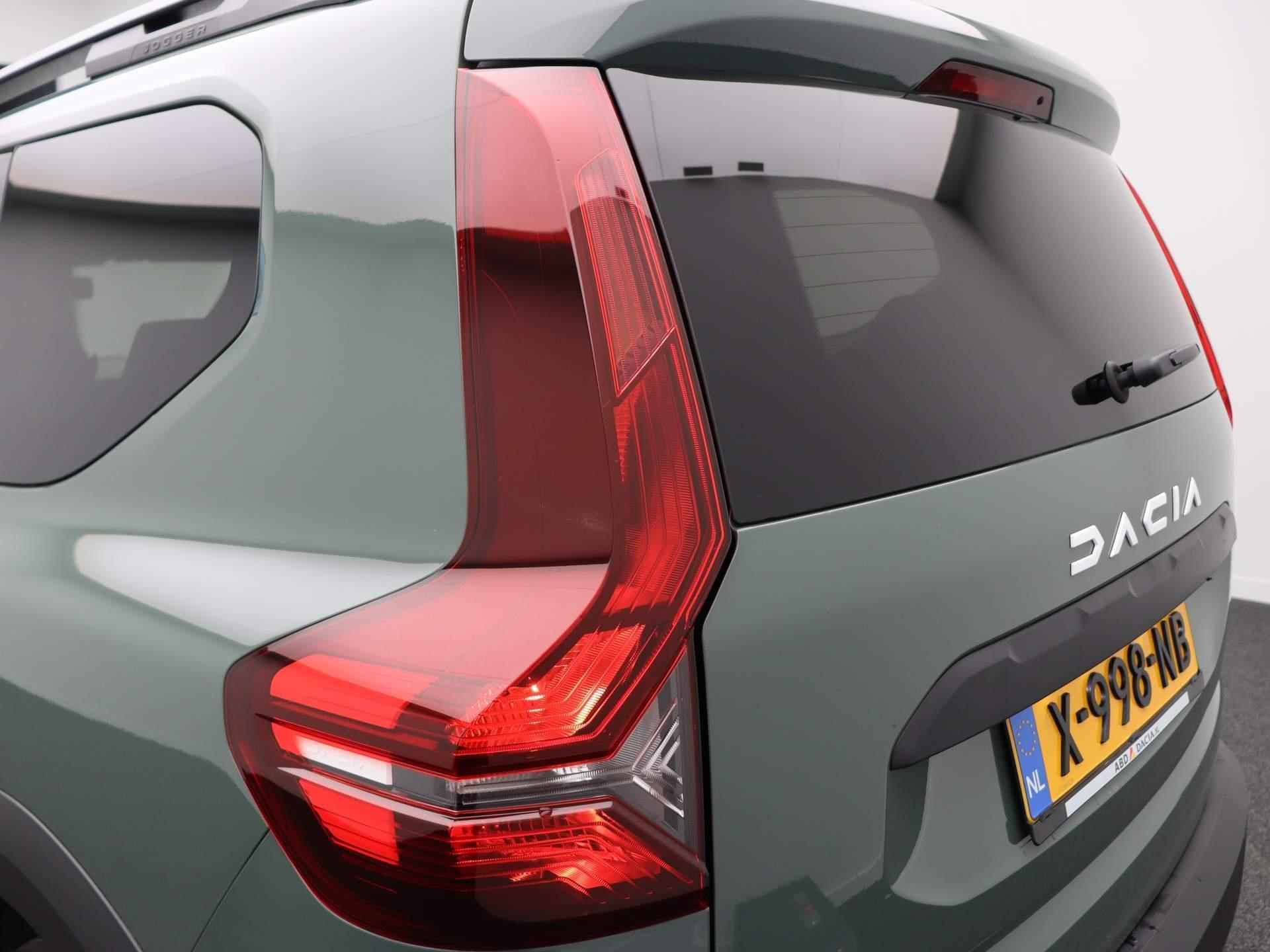 Dacia Jogger TCe 110pk Expression 7p. | 7 Zitplaatsen | Achteruitrijcamera | Apple Carplay | Android Auto | - 21/44