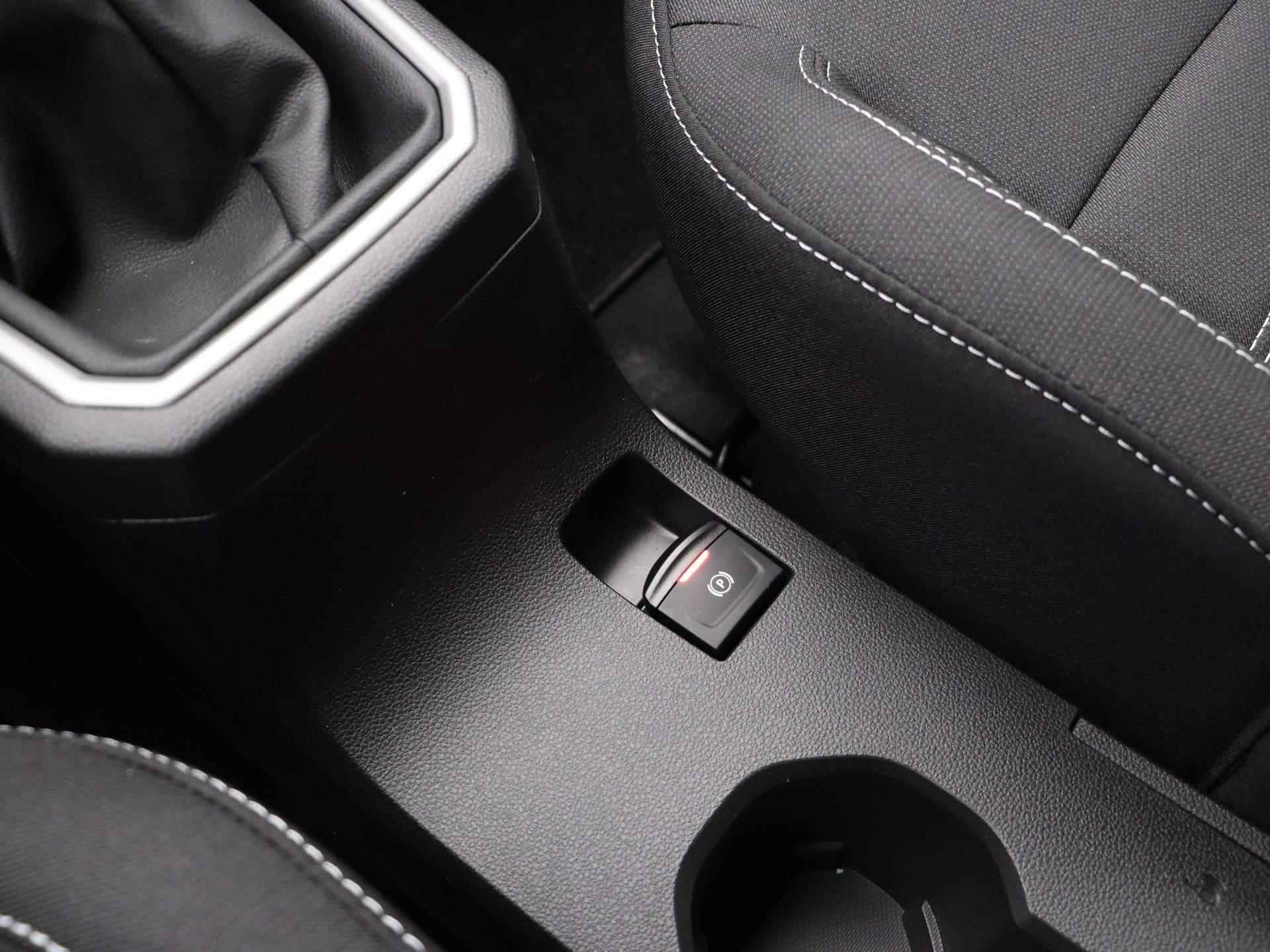 Dacia Jogger TCe 110pk Expression 7p. | 7 Zitplaatsen | Achteruitrijcamera | Apple Carplay | Android Auto | - 28/44