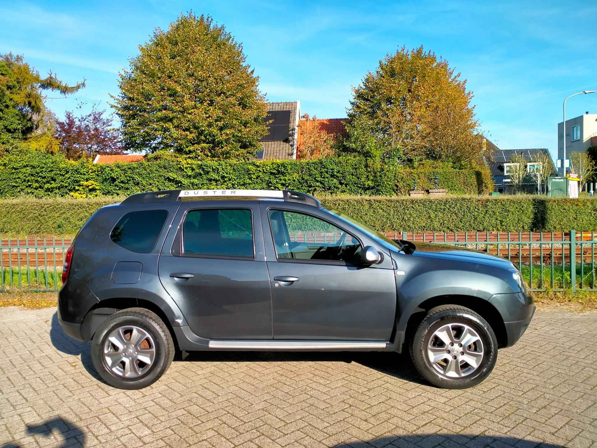 Dacia Duster 1.2 TCe 4x2 Prestige navi leder trekhaak 1e eig. ALLINPRIJS - 5/29