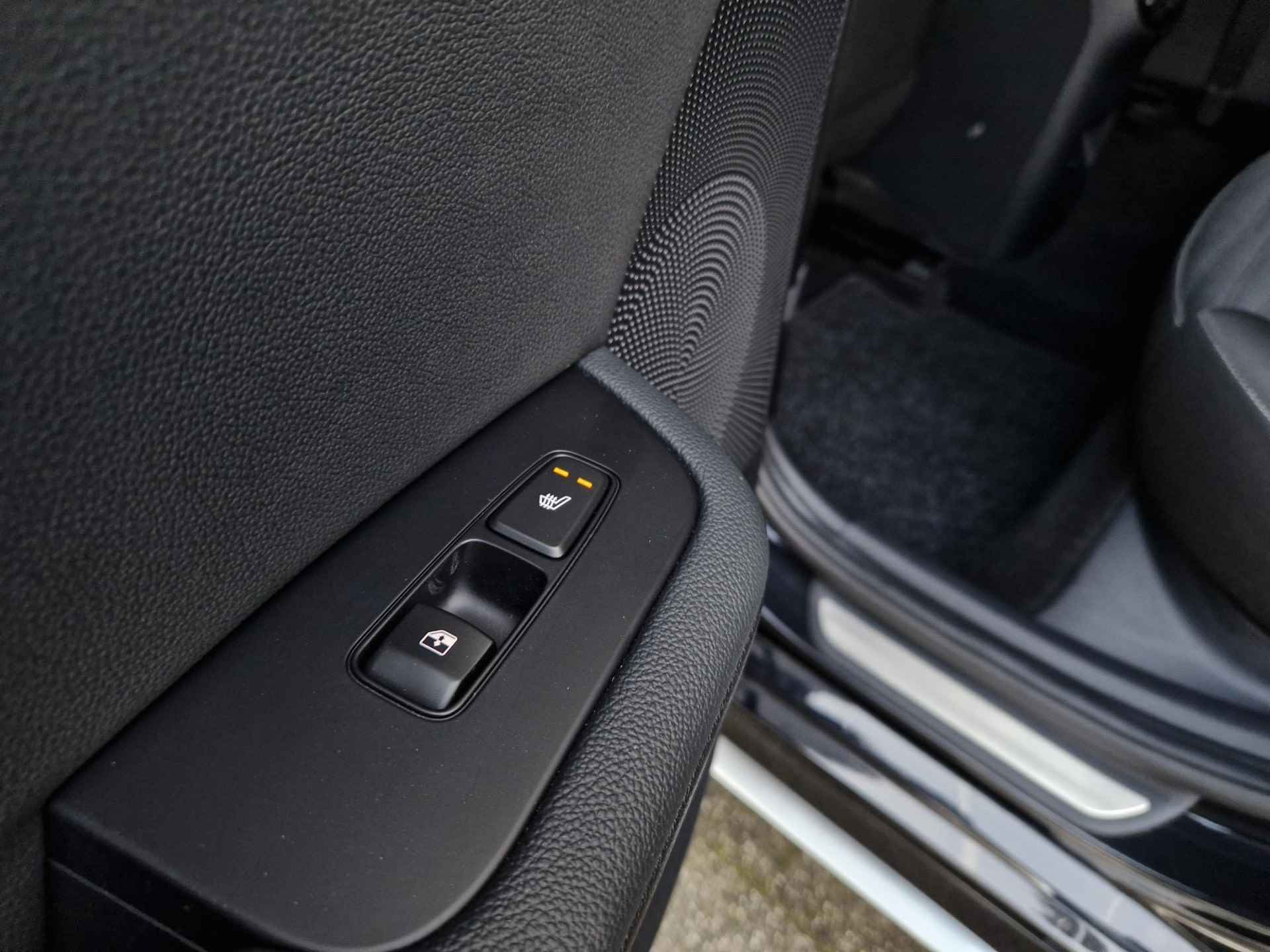 Kia ProCeed 1.5 T-GDi GT-Line 160 PK Automaat | JBL | Camera | Navi | H-Leder | 17" Velgen | Stuur-/stoelverwarming | Clima | Key-Less | Apple CarPlay/Android Auto | PDC | Cruise | LED | - 12/30
