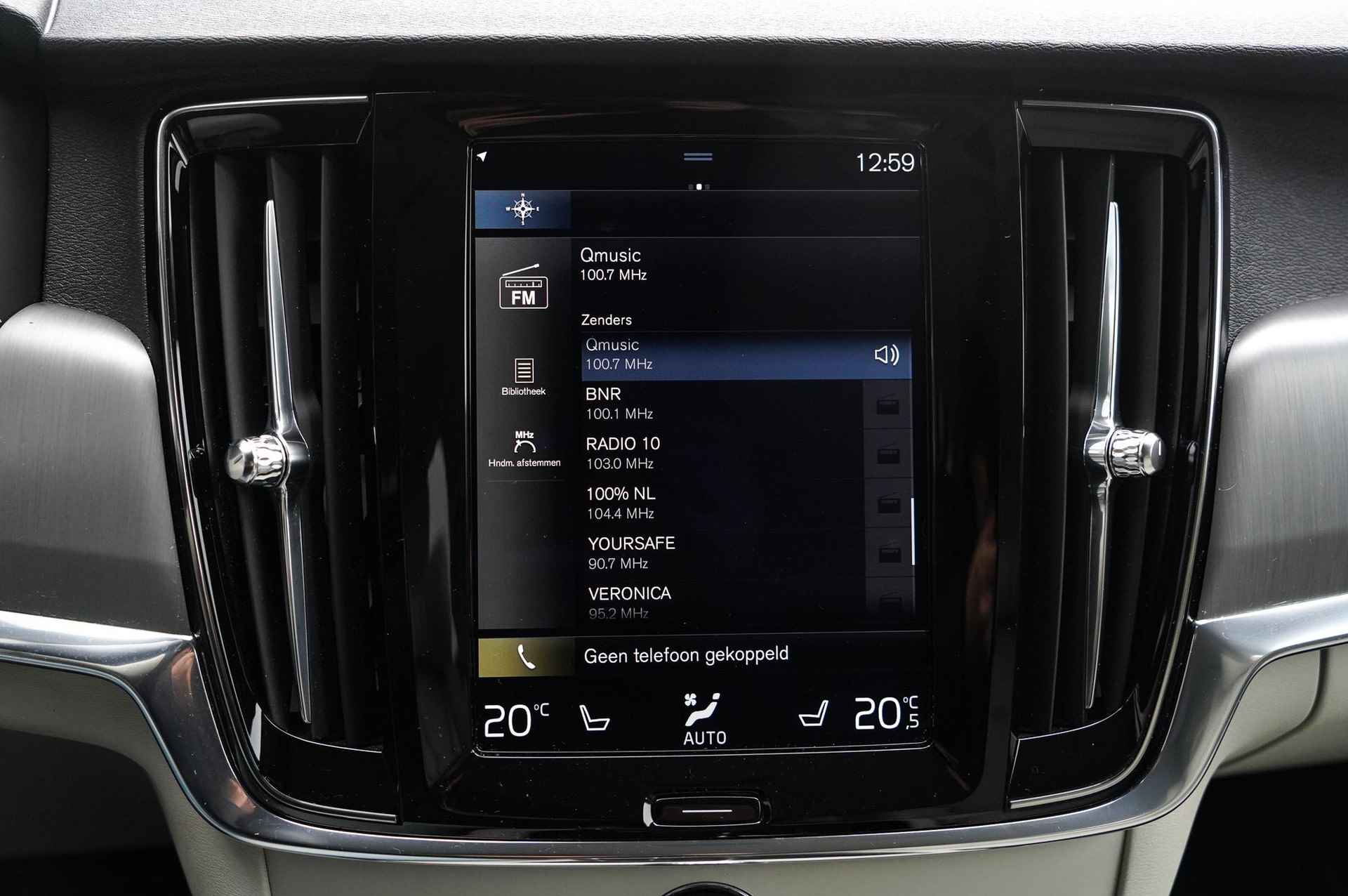 Volvo V90 2.0 T5 90th Anniversary Edition | Automaat | Blond leder | Elektrische achterklep | Stoelverwarming | Apple Carplay | Dealer onderhouden - 21/28