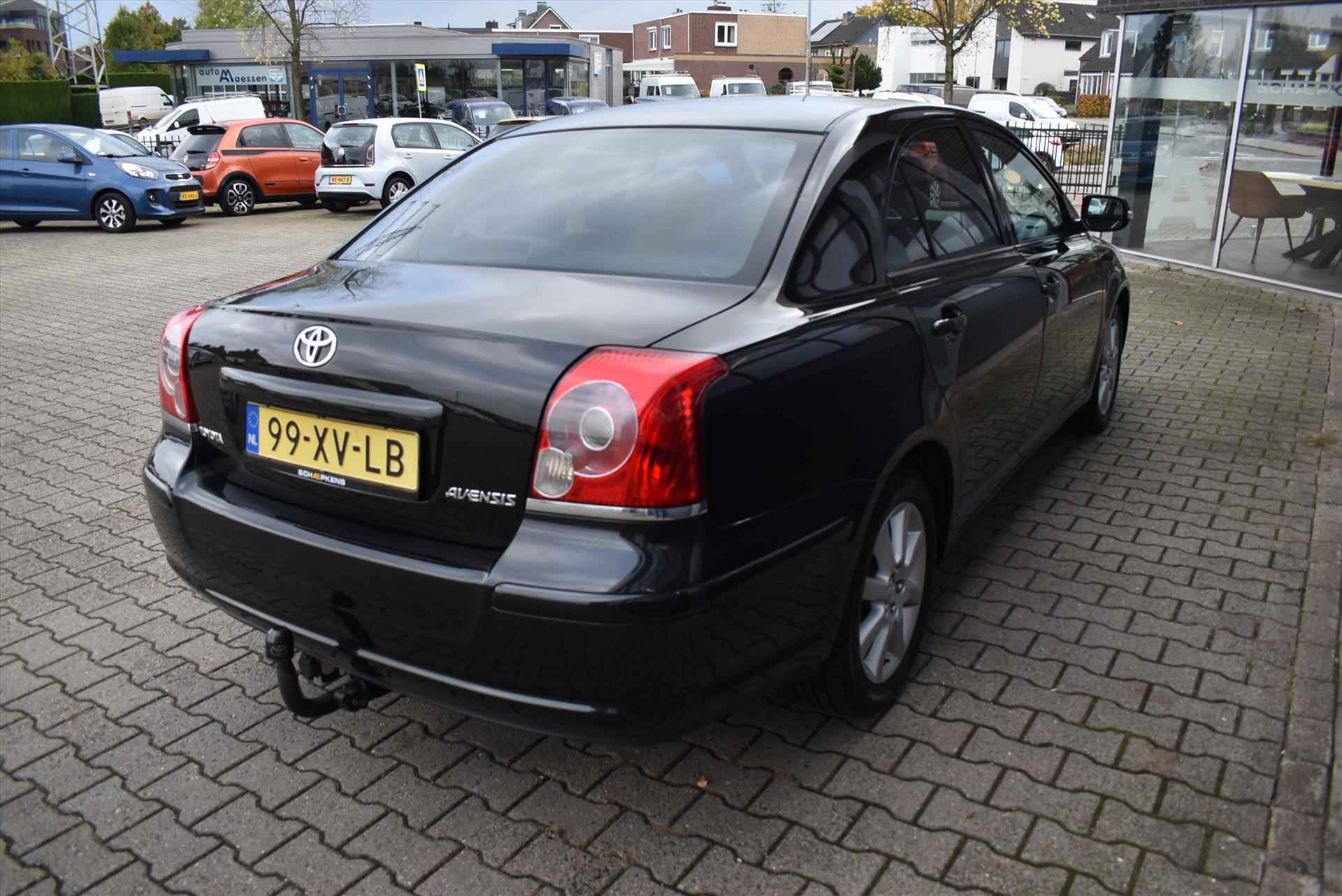 TOYOTA Avensis 1.8 16V VVT-I Automaat Luna - 17/30