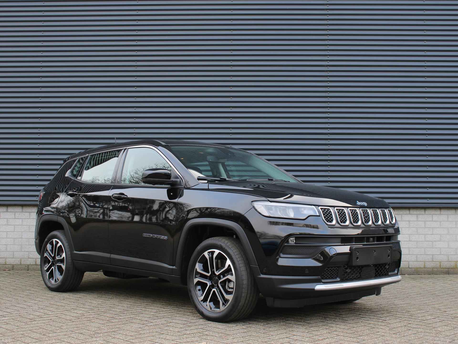 Jeep Compass 4XE 190pk Altitude | Apple Carplay / Android Auto | Cruise Control | Achteruitrijcamera I Safety Pack I Winter Pack - 3/37