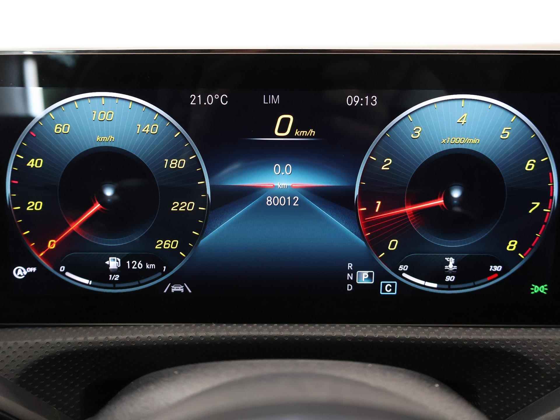 Mercedes-Benz A-klasse 180 Business Solution AMG Sfeerverlichting | AMG | Widescreen | Night pakket | - 13/42