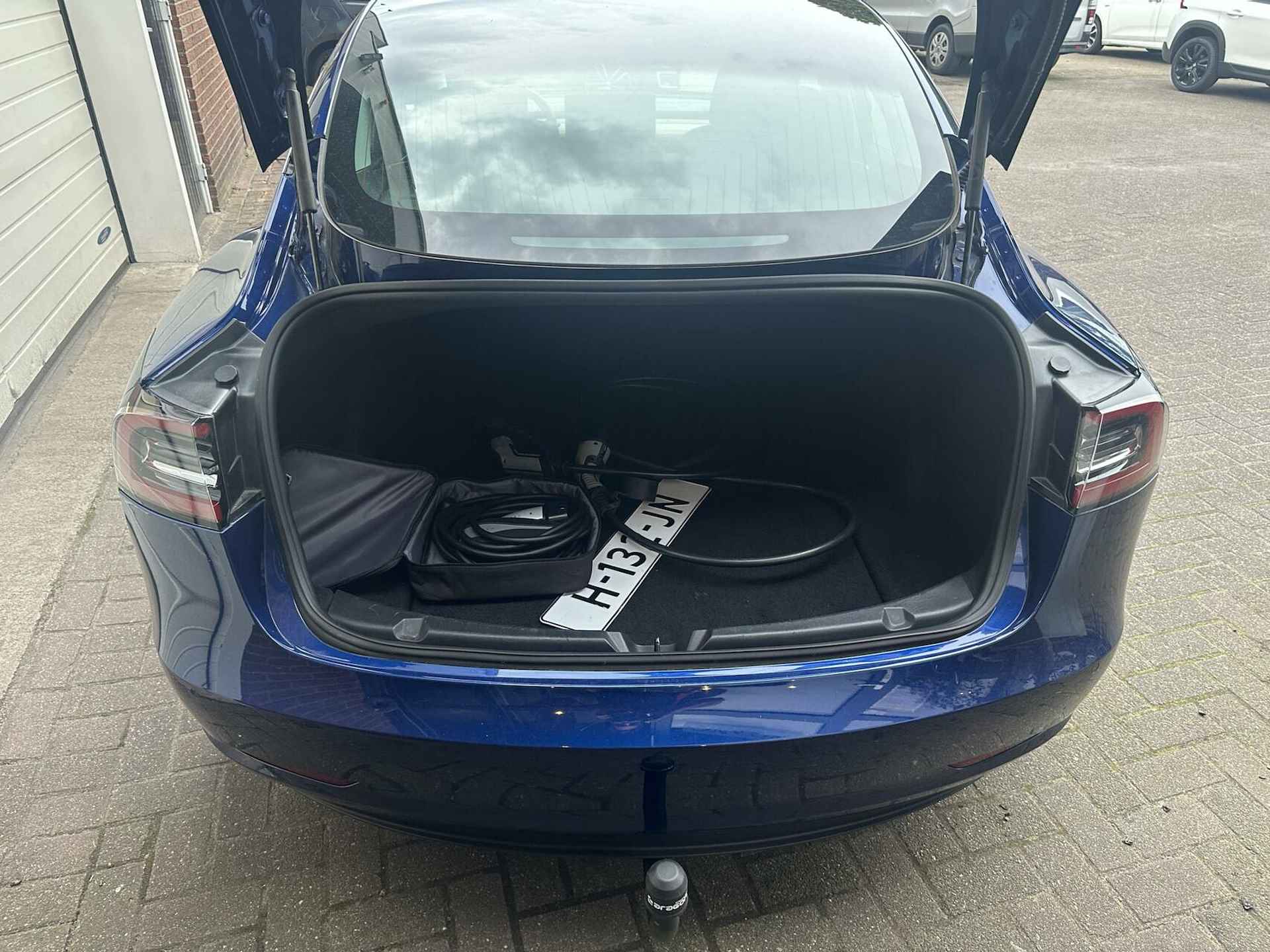 Tesla Model 3 Standard RWD Plus 60 kWh AUTOPILOT/TREKHAAK *ALL-IN PRIJS* - 7/18