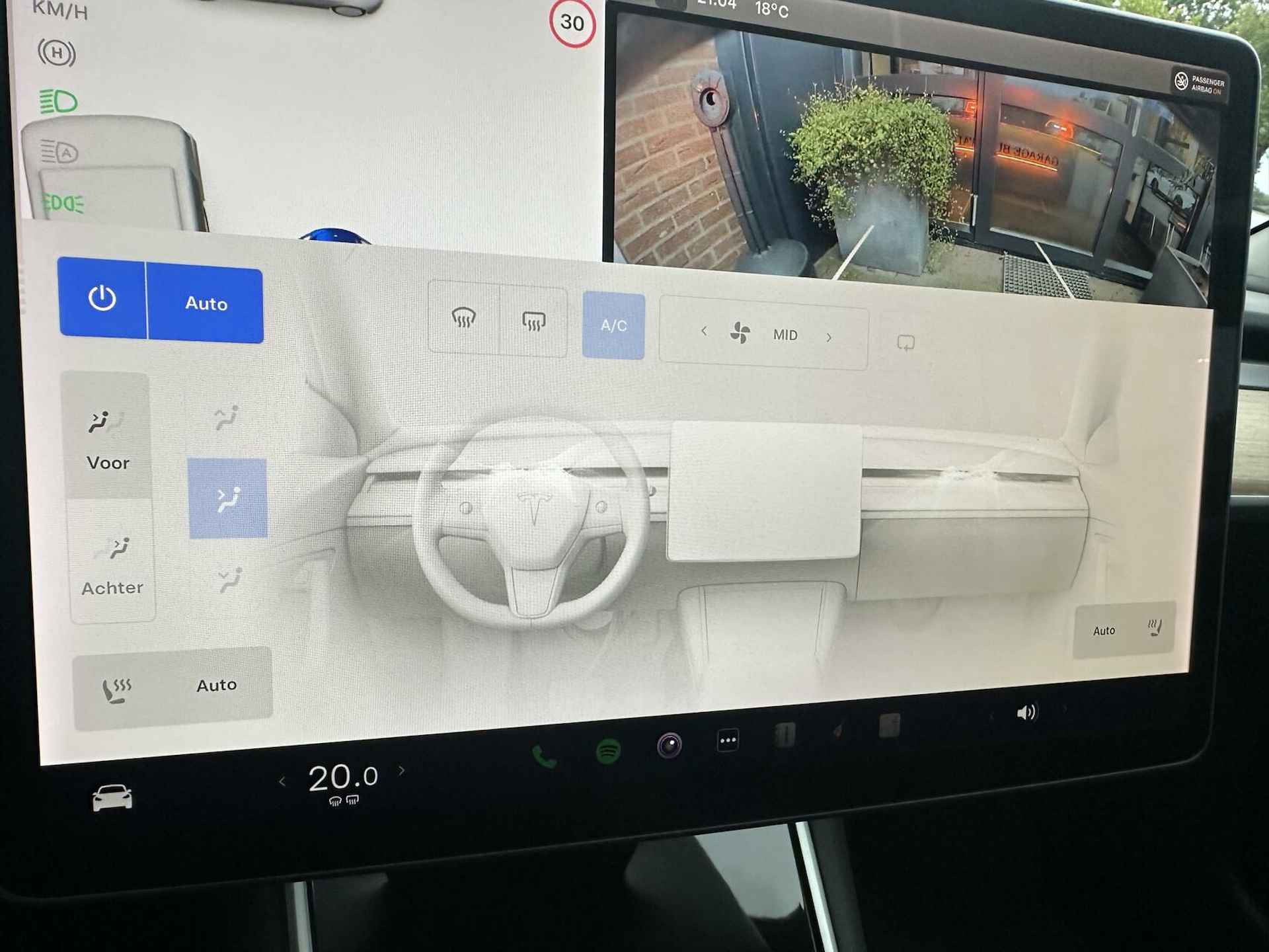 Tesla Model 3 Standard RWD Plus 60 kWh AUTOPILOT/TREKHAAK *ALL-IN PRIJS* - 16/18