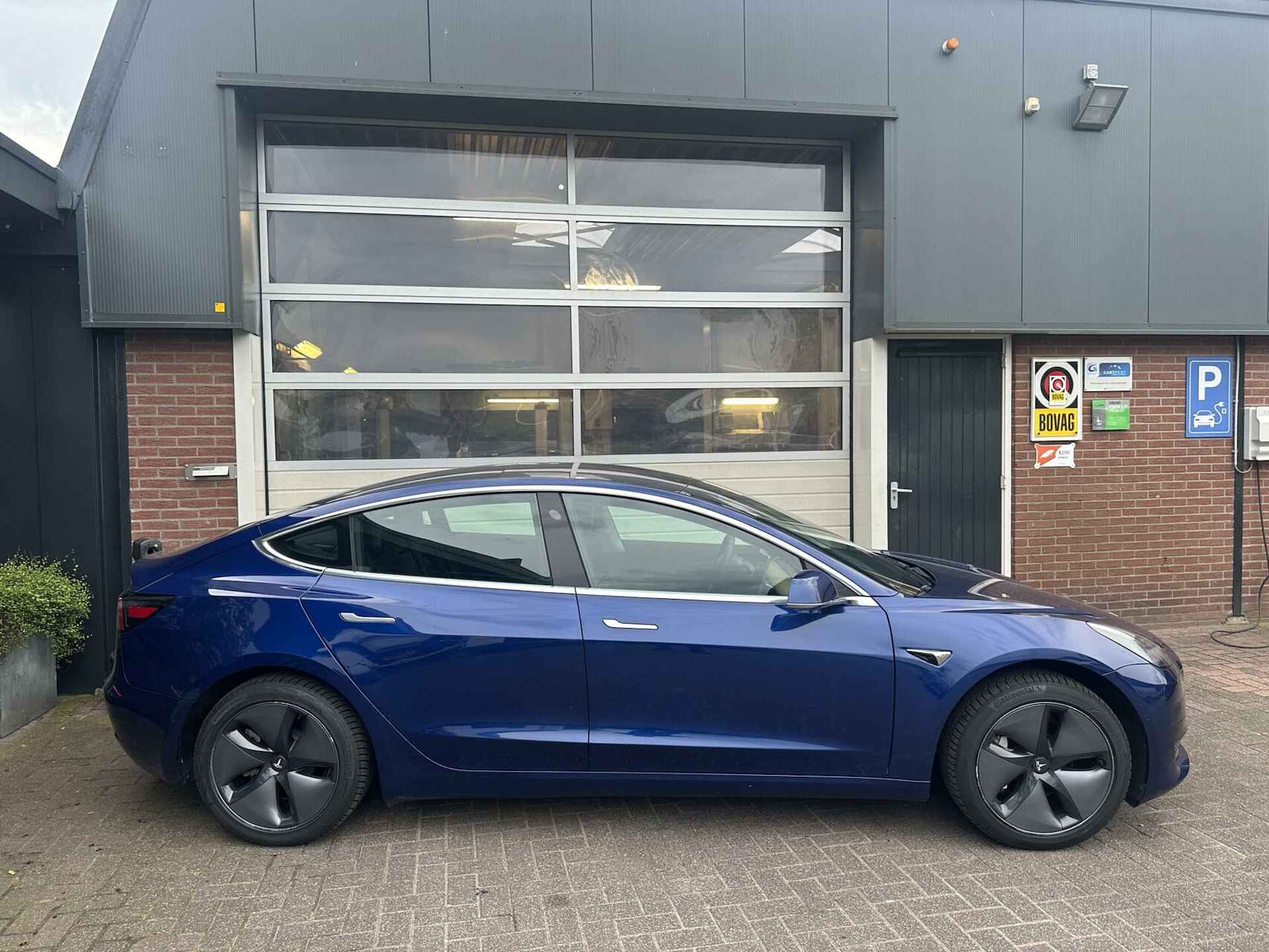 Tesla Model 3 Standard RWD Plus 60 kWh AUTOPILOT/TREKHAAK *ALL-IN PRIJS* - 3/18