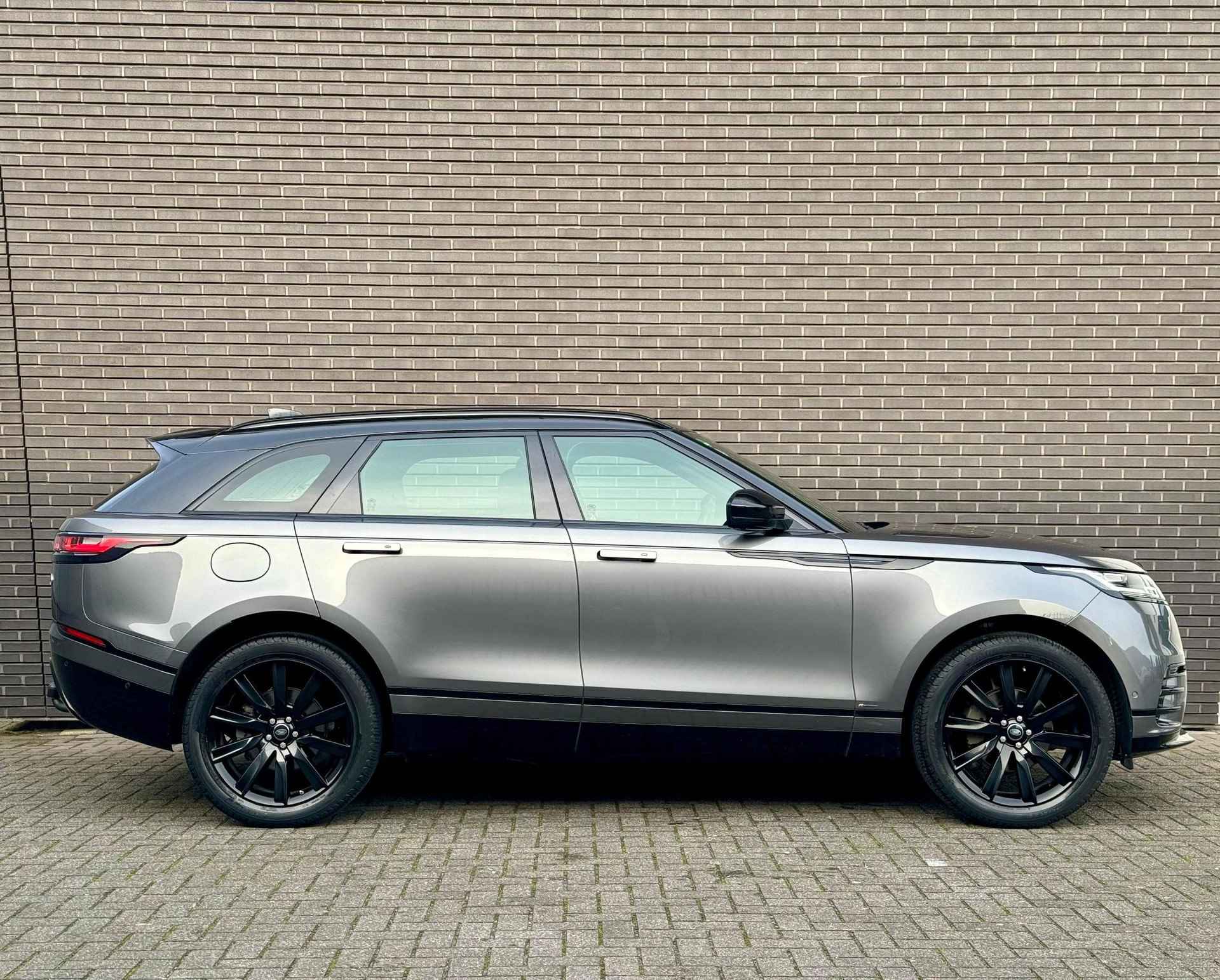 Land Rover Range Rover Velar P250 Turbo AWD R-Dynamic SE - 5/20