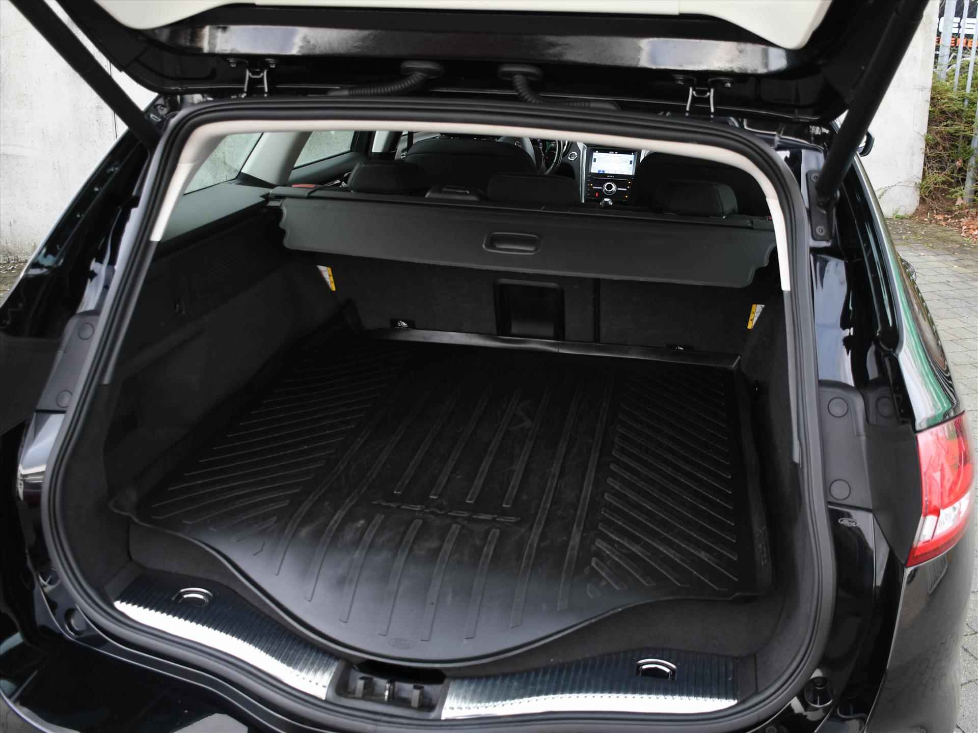 Ford Mondeo Wagon Titanium 2.0 HEV 187pk Automaat WINTER PACK | CRUISE | LANE KEEPING AID | BLIS | KEYLESS ENTRY | DAB - 7/34